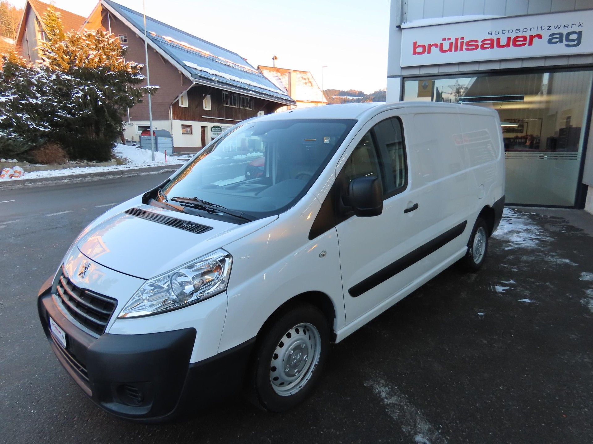 PEUGEOT Expert Kaw. 227 L1H1 2.0 HDI 130