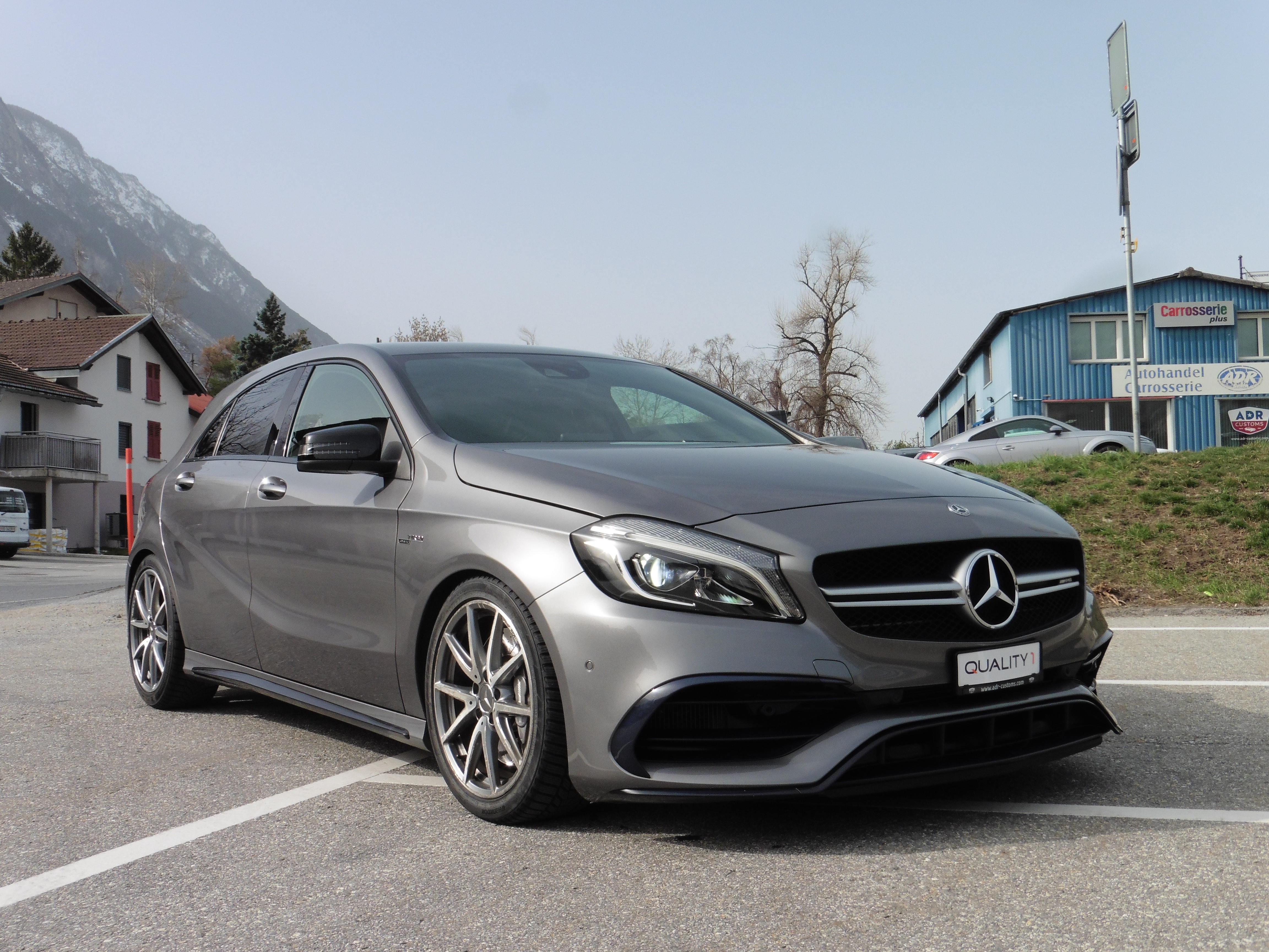 Car photo