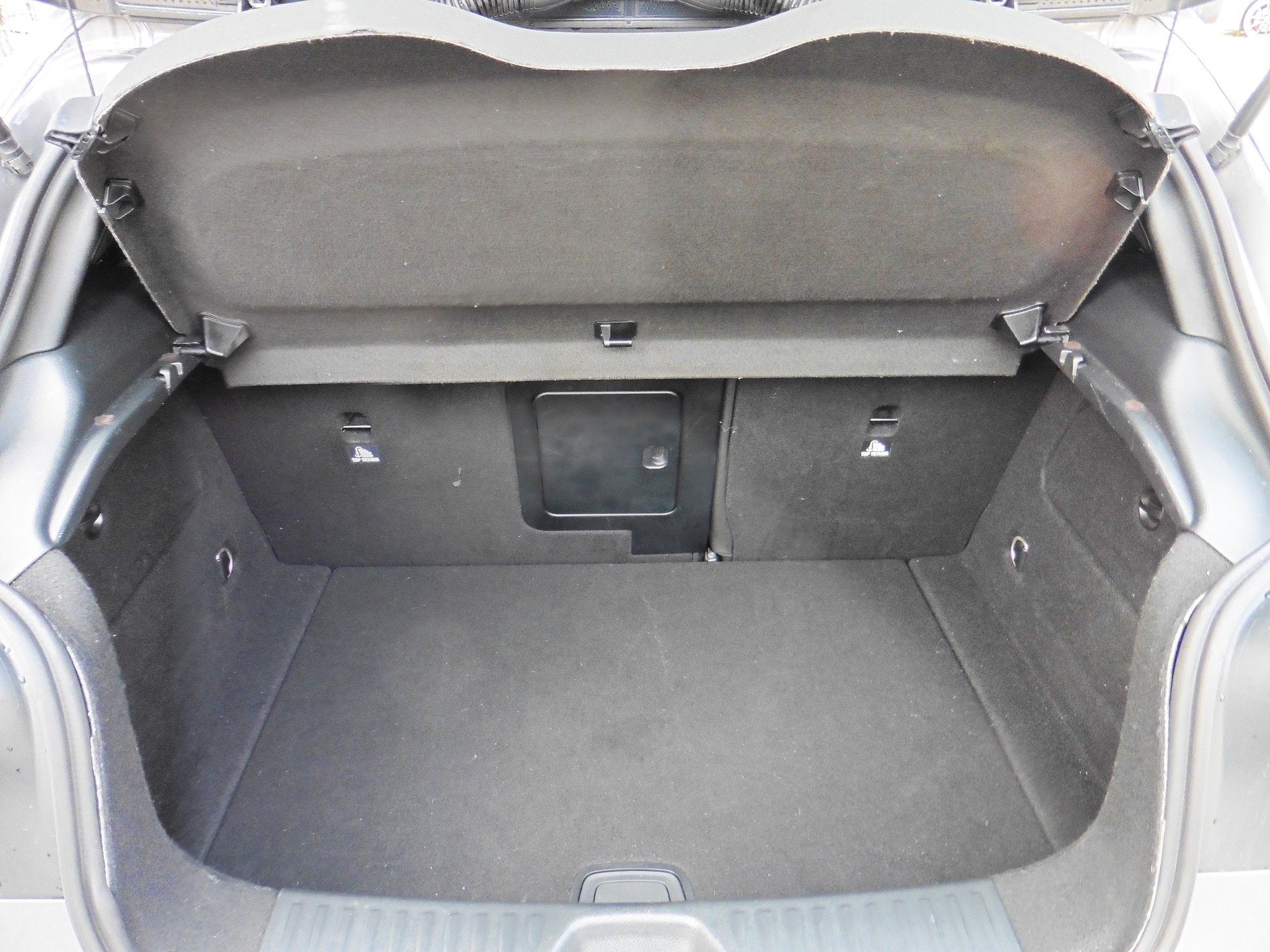 MERCEDES-BENZ A 45 AMG 4Matic Speedshift 7G-DCT-image-27