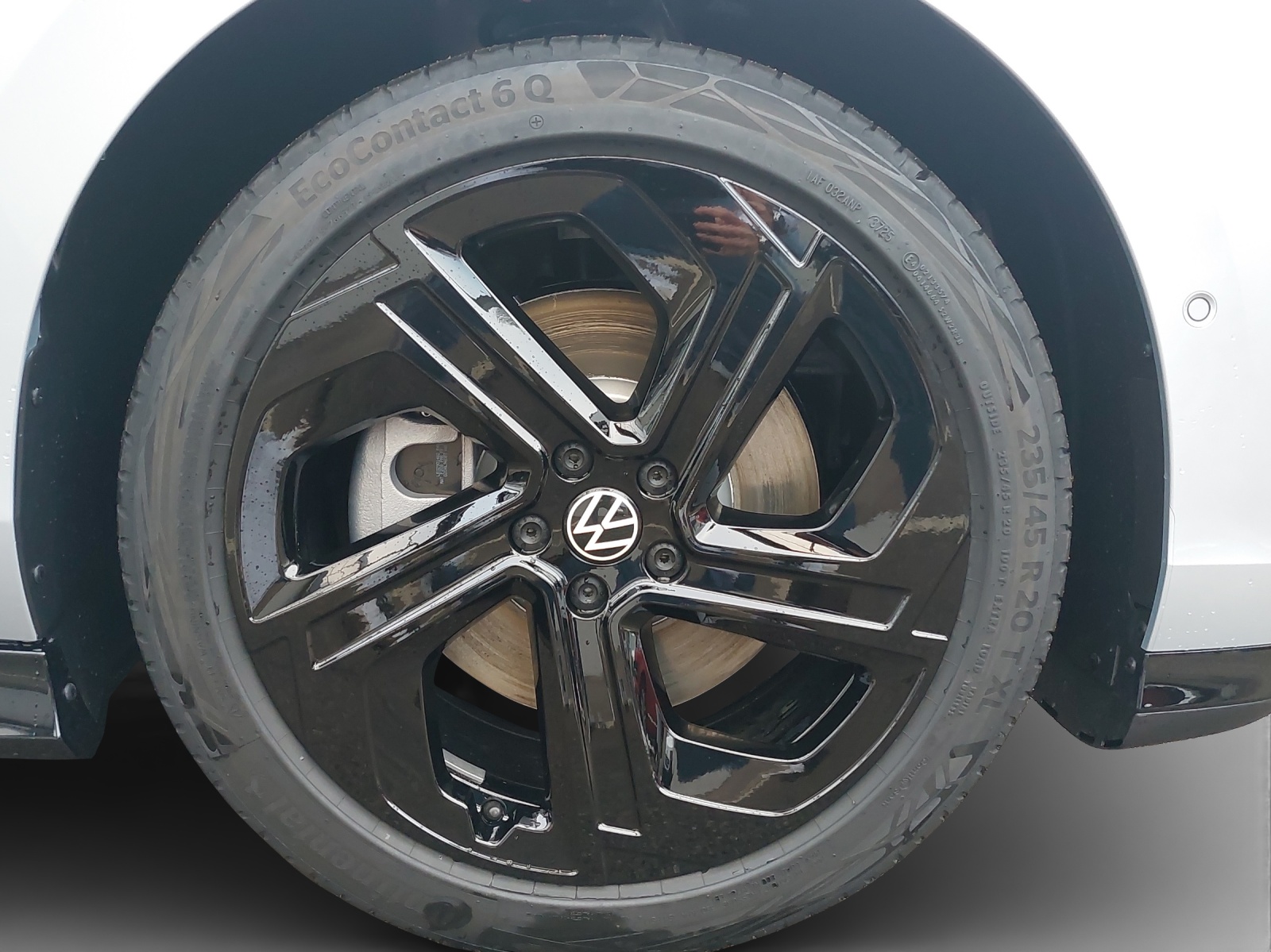 VW ID.7 Tourer GTX 86 kWh GTX 4 Motion-image-13
