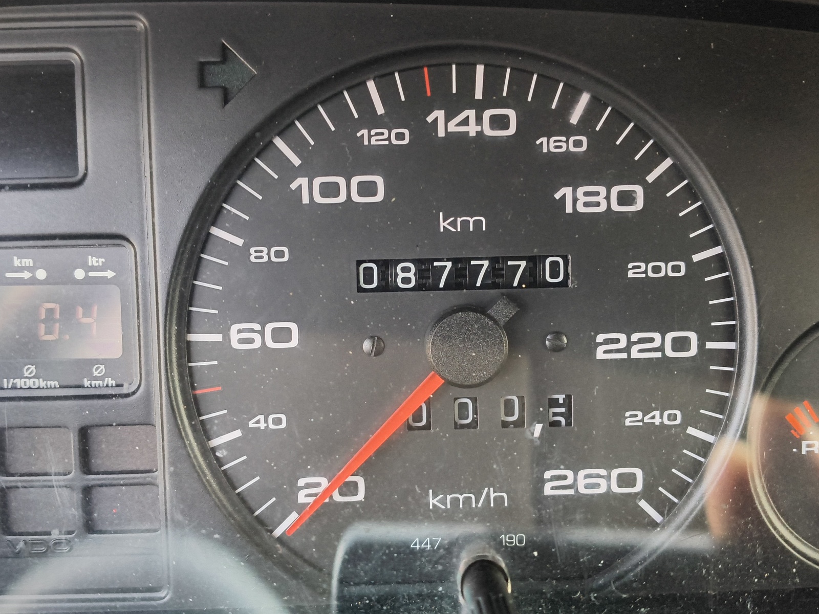 AUDI 100 2.2 Turbo quattro-image-14