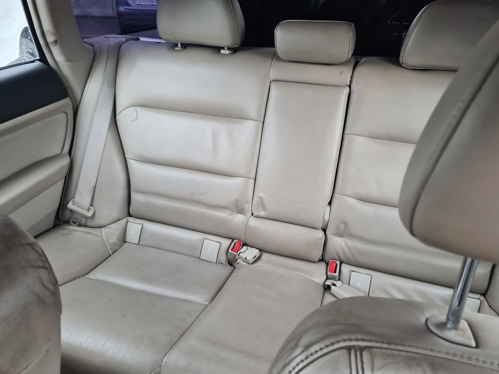 SUBARU Outback 3.0R AWD H6 Automatic-image-5