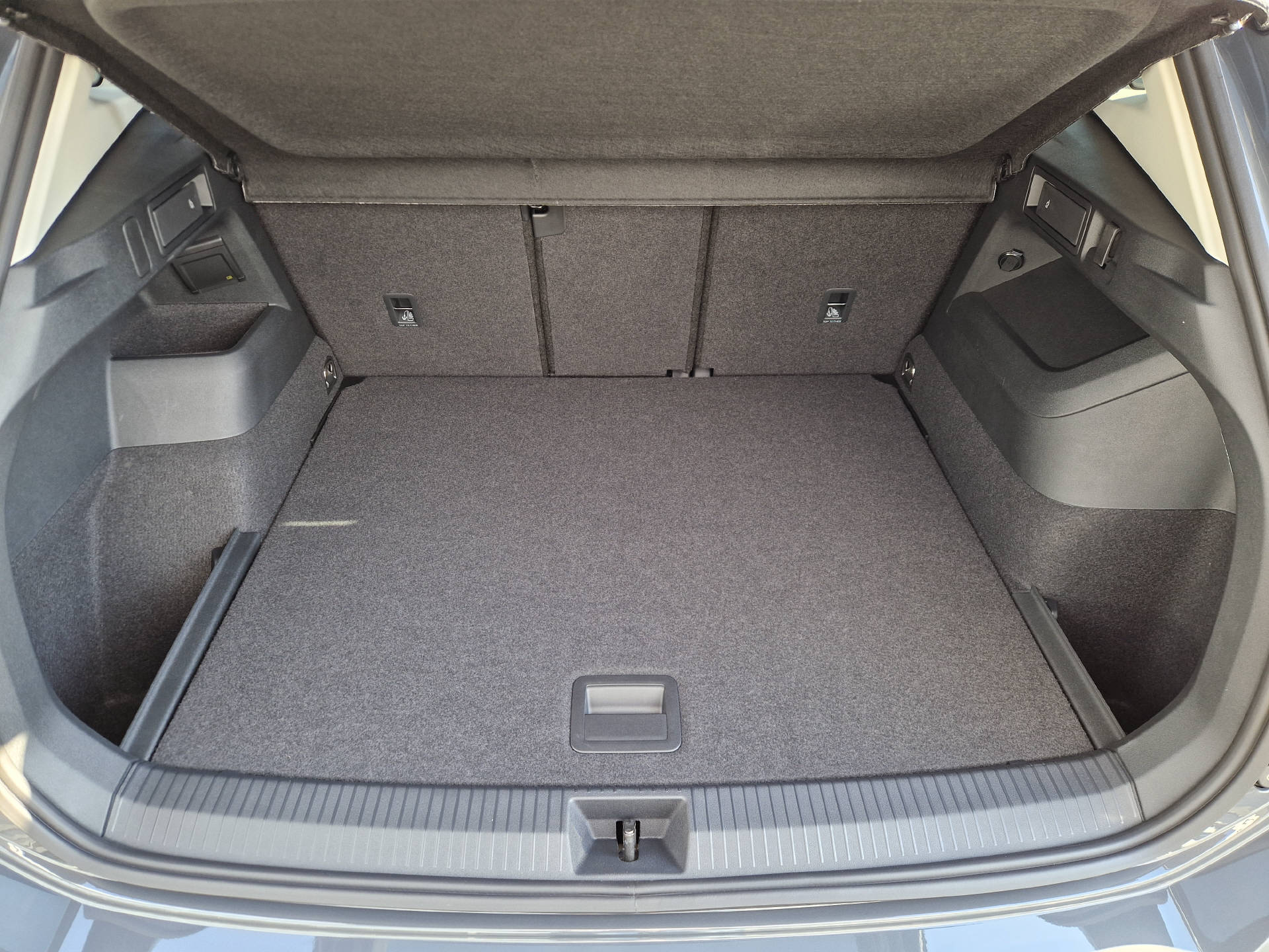 VW Tiguan 1.5 TSI UNITED Life DSG-image-15