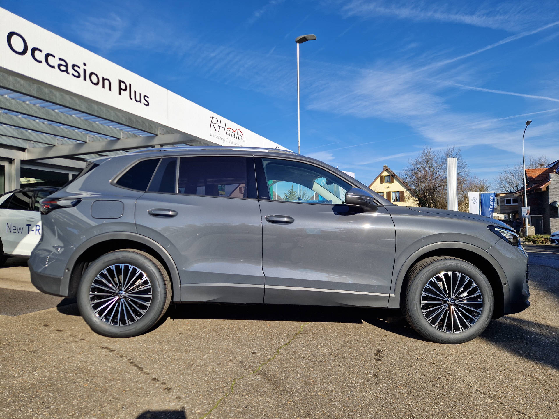 VW Tiguan 1.5 TSI UNITED Life DSG-image-2