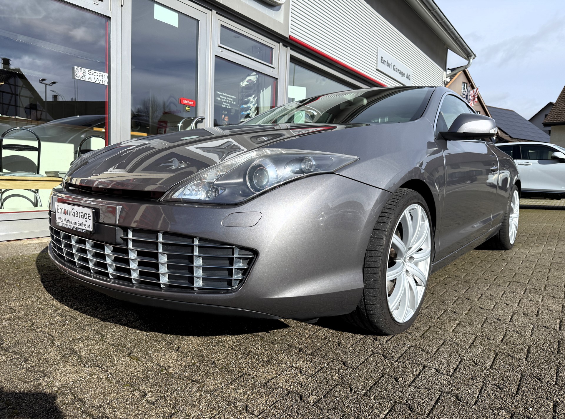 RENAULT Laguna Coupé 2.0 16V T GT-image-2