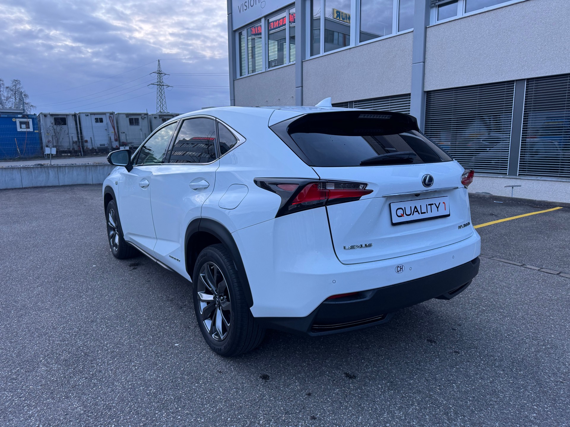 LEXUS NX 300h F-Sport E-Four Automatic-image-4