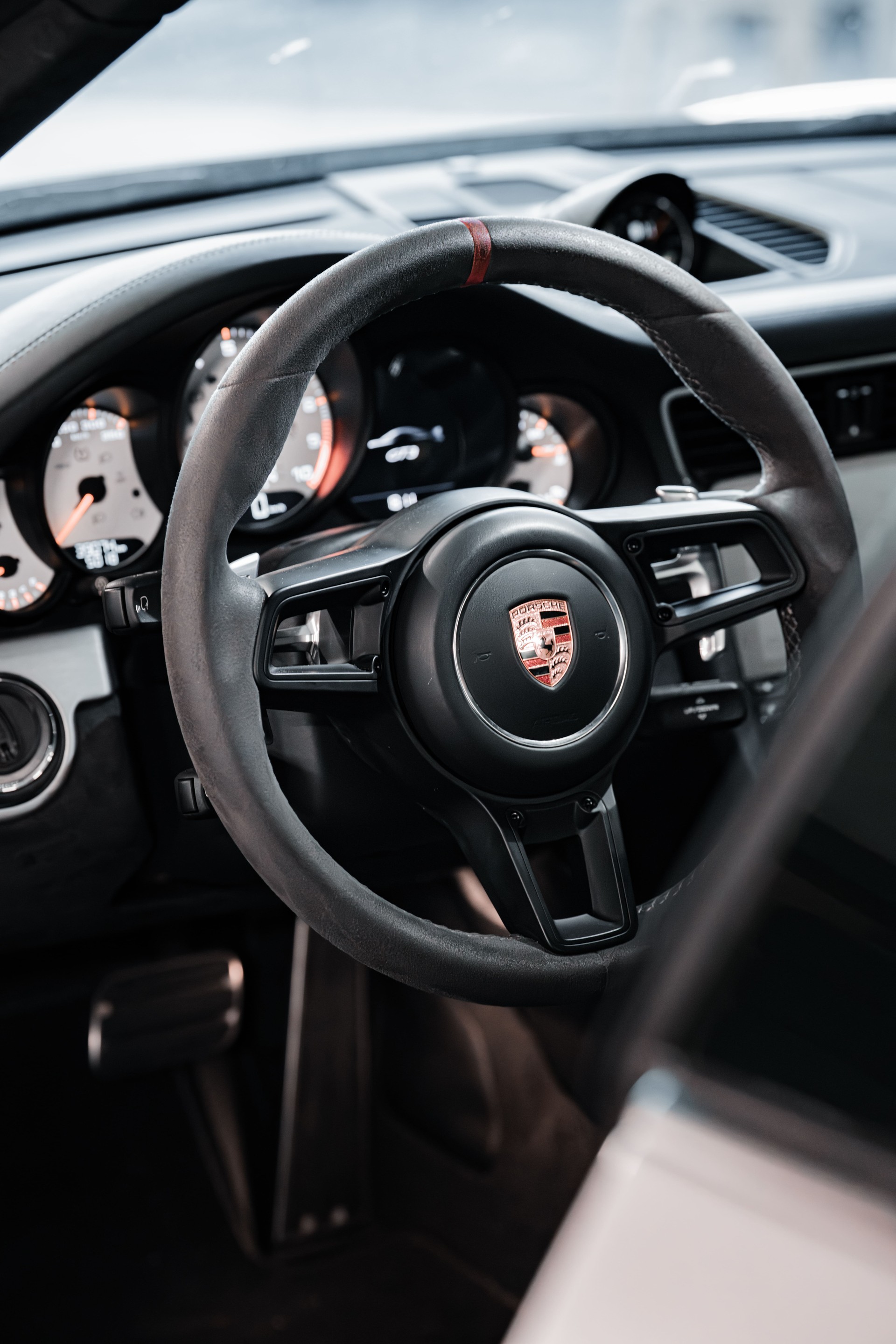 PORSCHE 911 GT3 PDK-image-5