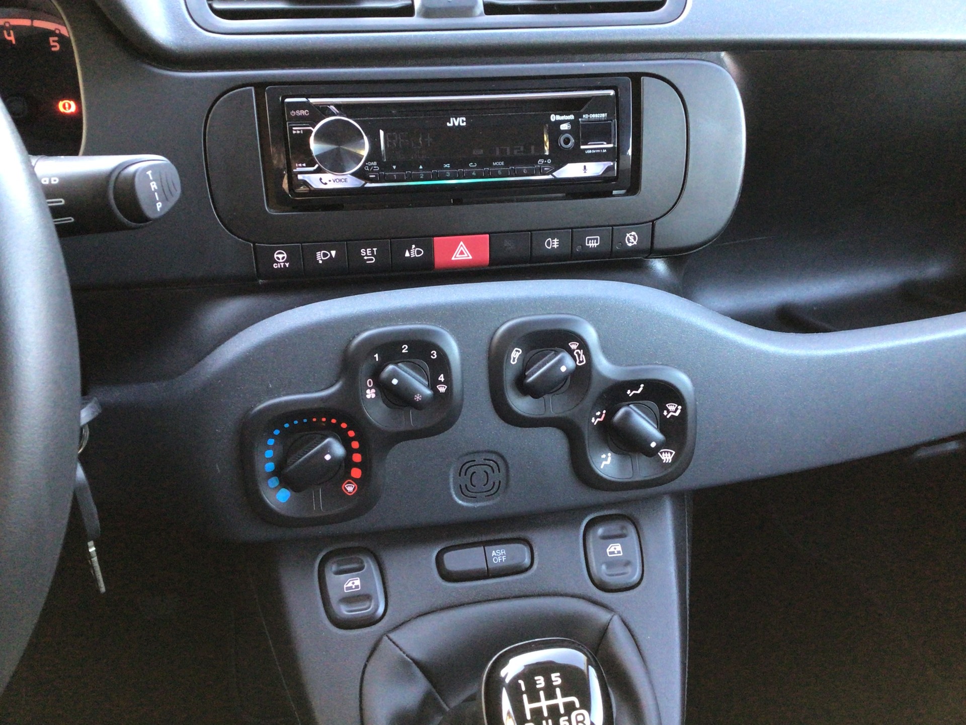 FIAT Panda 1.0 MHEV Cool-image-10