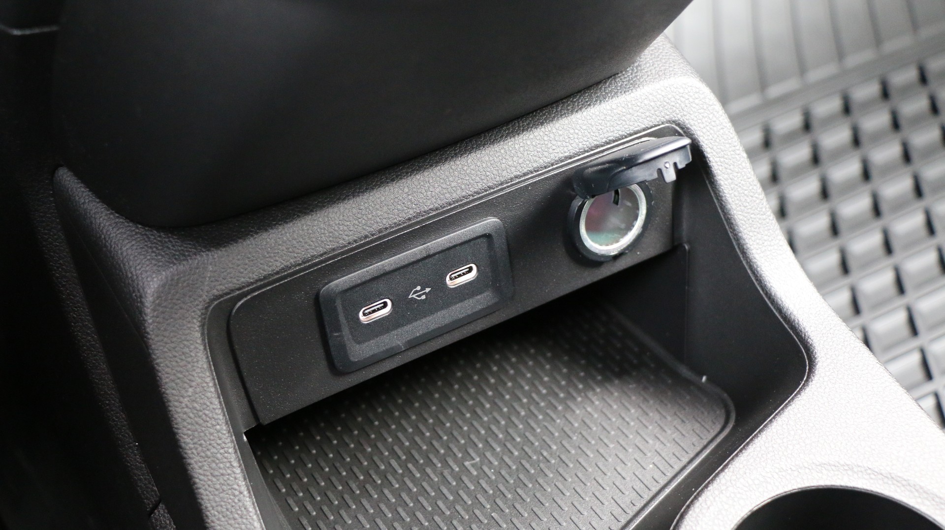 MERCEDES-BENZ eCitan Standard 2716mm S WORKER-image-9