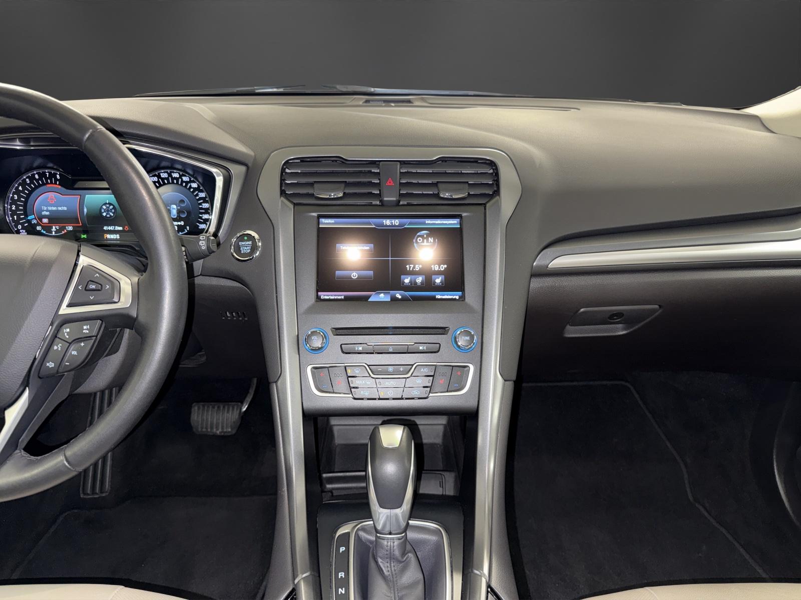 FORD Mondeo 2.0 EcoBoost SCTi Titanium Automatic-image-10