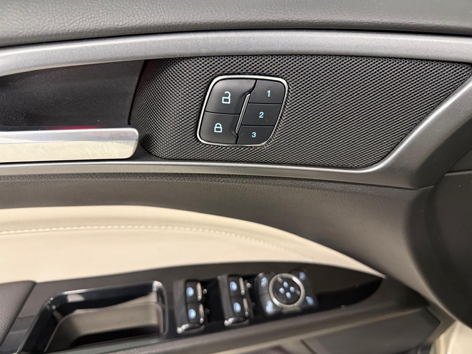 FORD Mondeo 2.0 EcoBoost SCTi Titanium Automatic-image-13