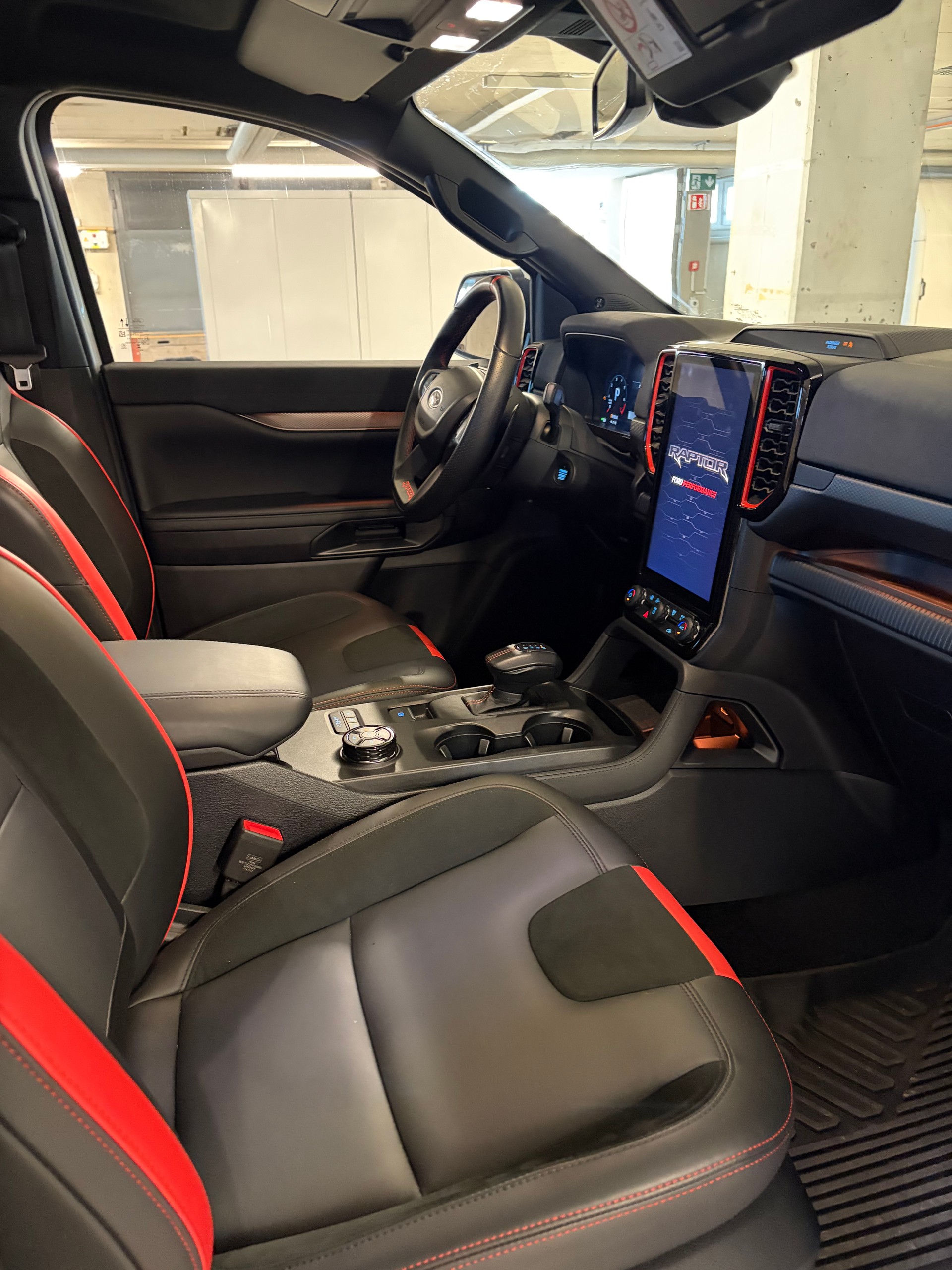 FORD Ranger Raptor 3.0 Eco Boost 4x4 A-image-4