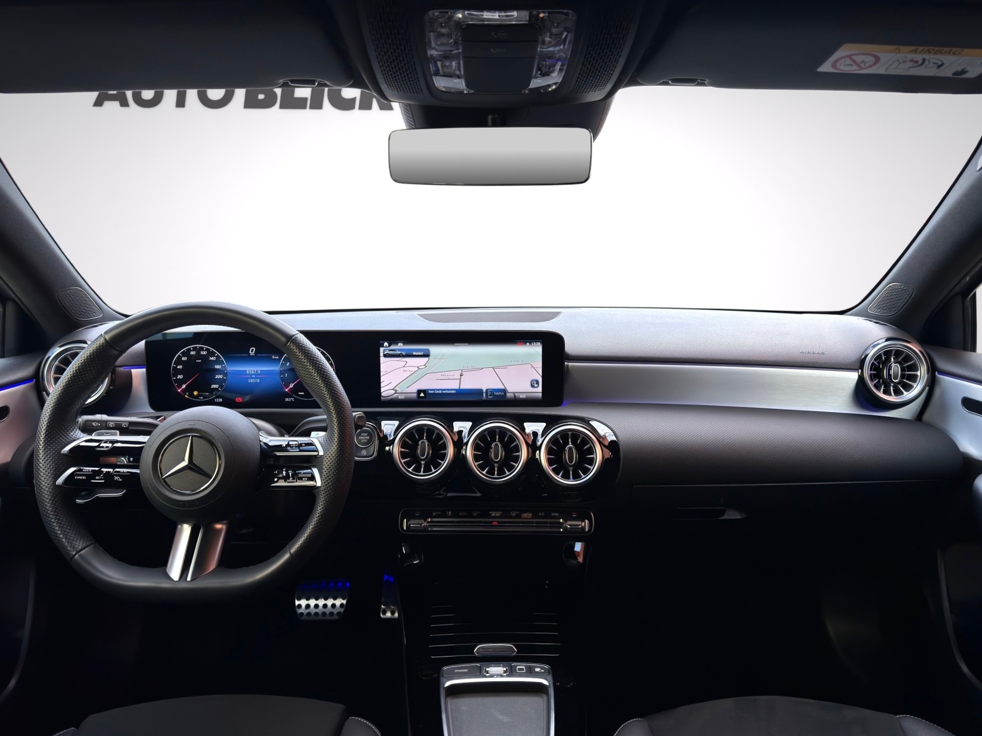 MERCEDES-BENZ A 180 AMG Line Premium Night Star 7G-DCT-image-11