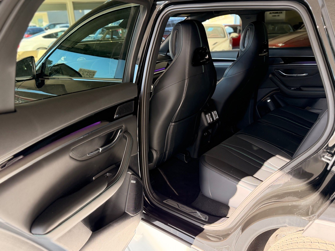 BYD Seal U DM-i Design AWD-image-14