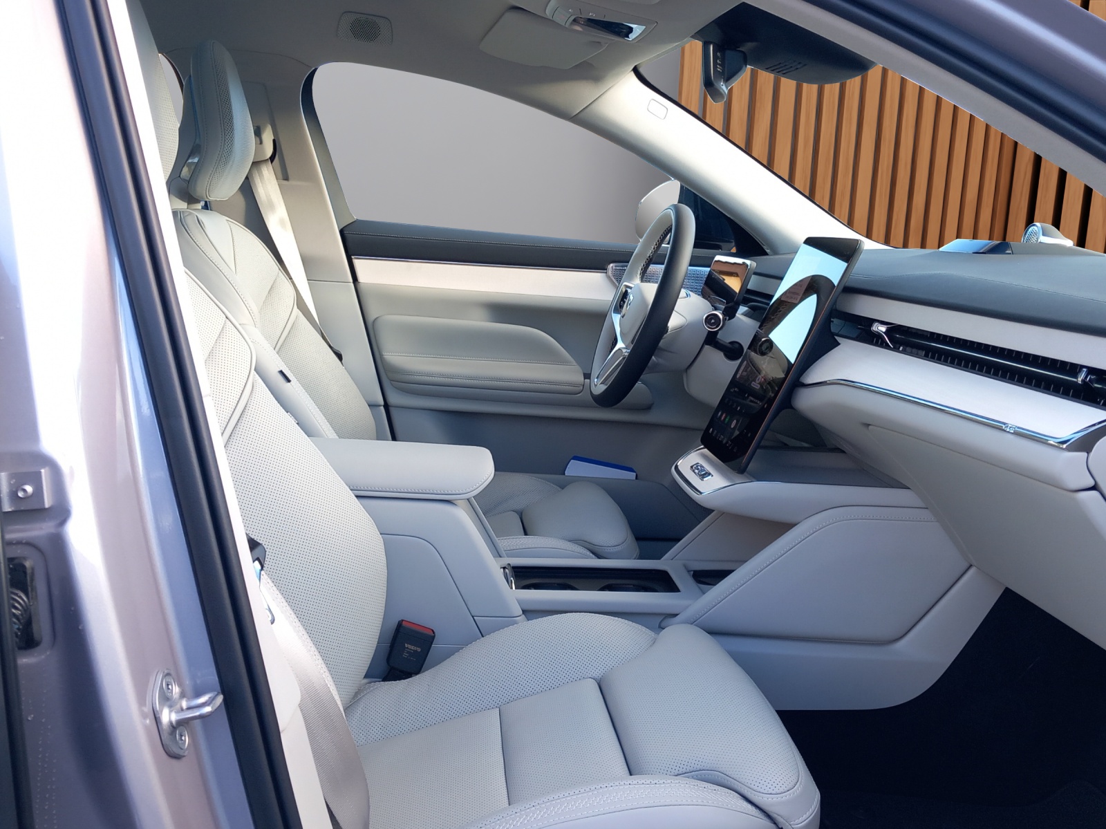 VOLVO ES90 Ultra-image-22