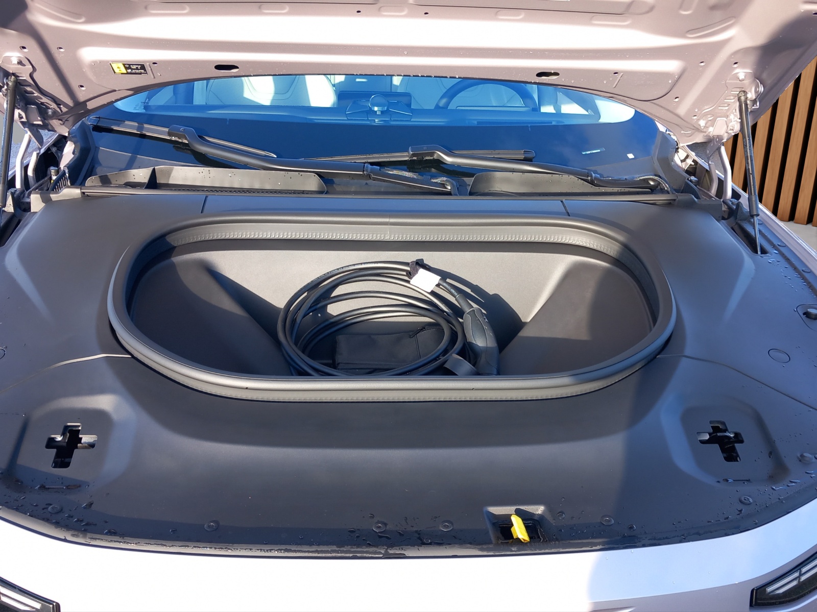 VOLVO ES90 Ultra-image-30