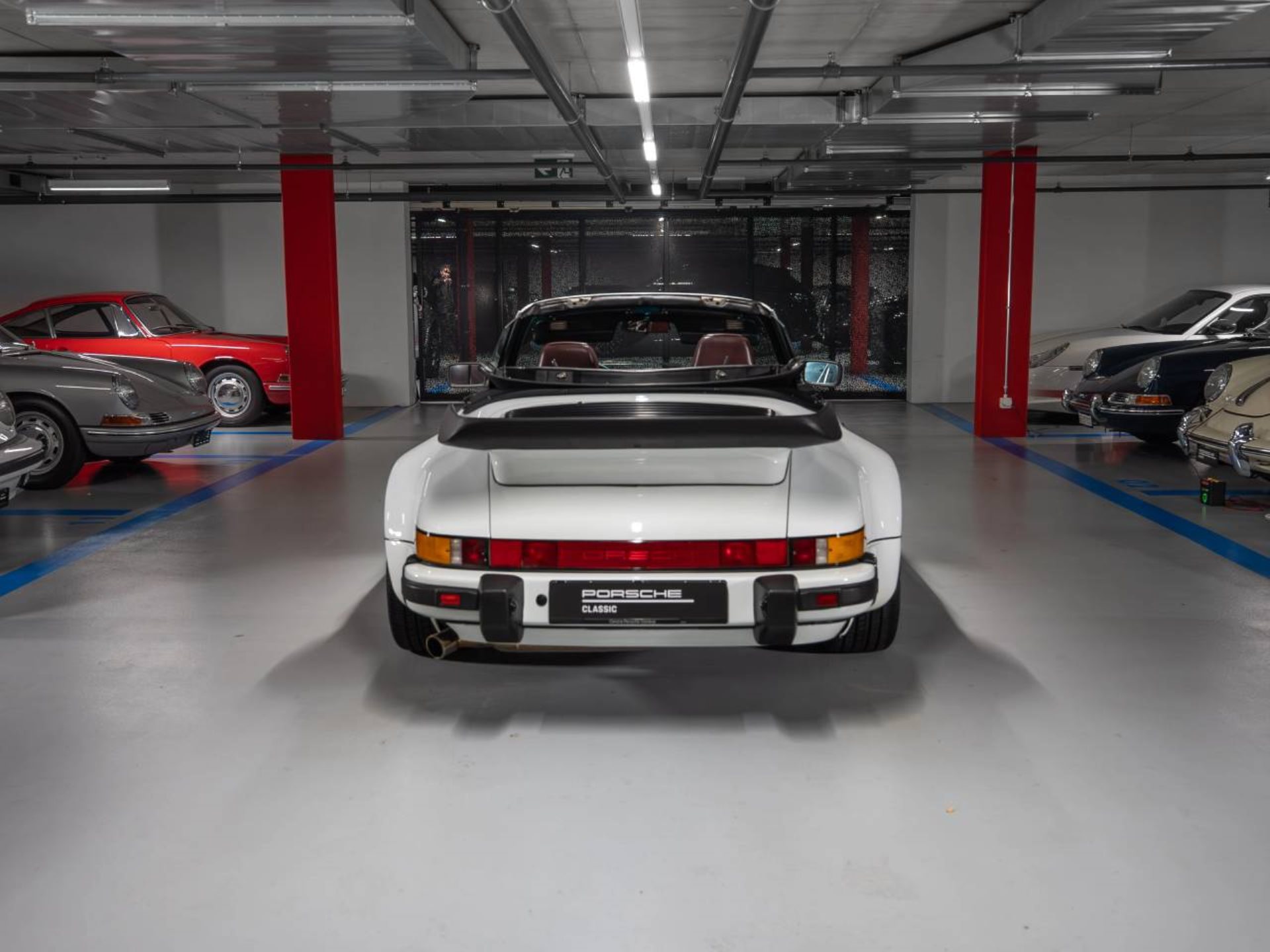 PORSCHE 911 Carrera Cabriolet Turbo-Look-image-6