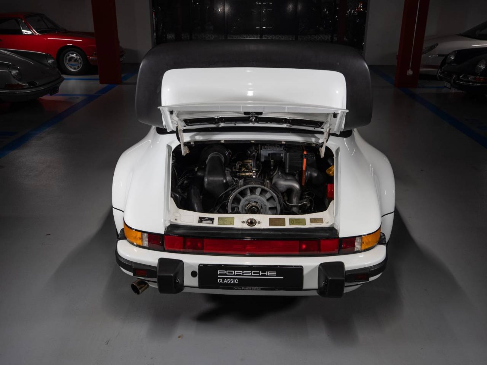 PORSCHE 911 Carrera Cabriolet Turbo-Look-image-30