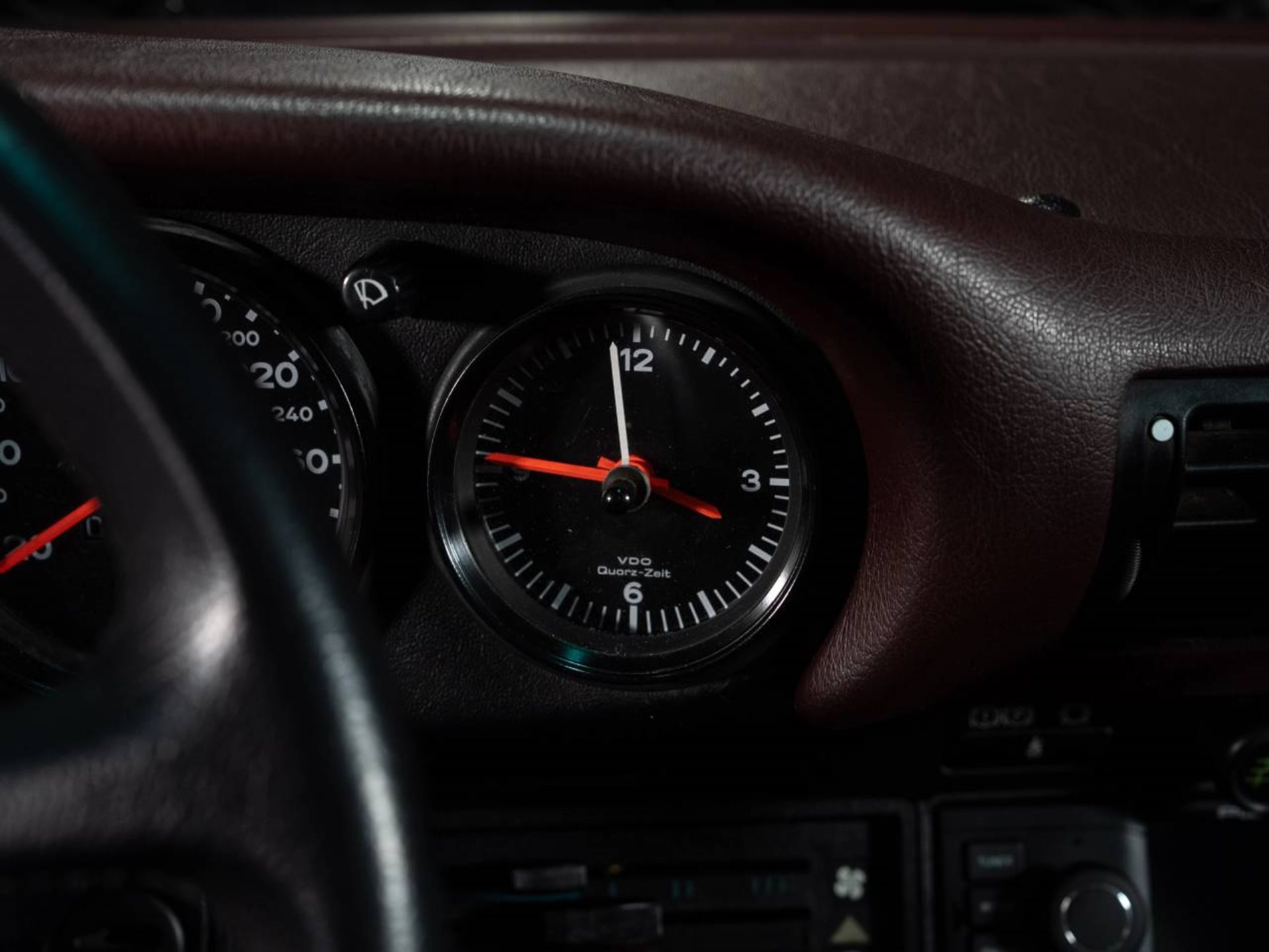 PORSCHE 911 Carrera Cabriolet Turbo-Look-image-22