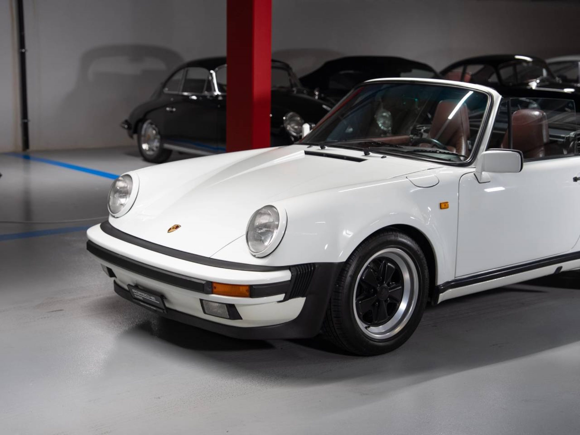 PORSCHE 911 Carrera Cabriolet Turbo-Look-image-25