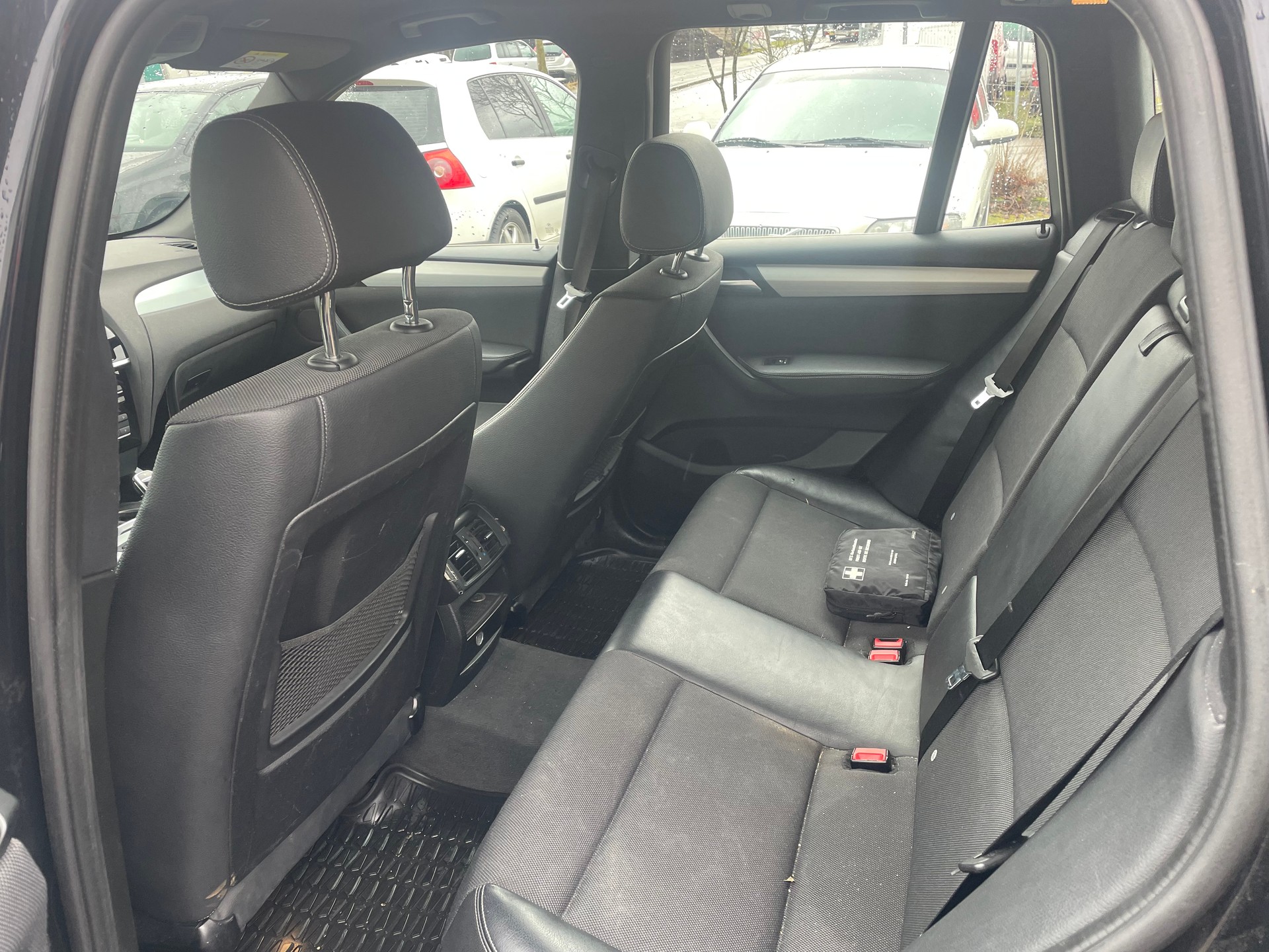 BMW X3 xDrive 28i Steptronic-image-10