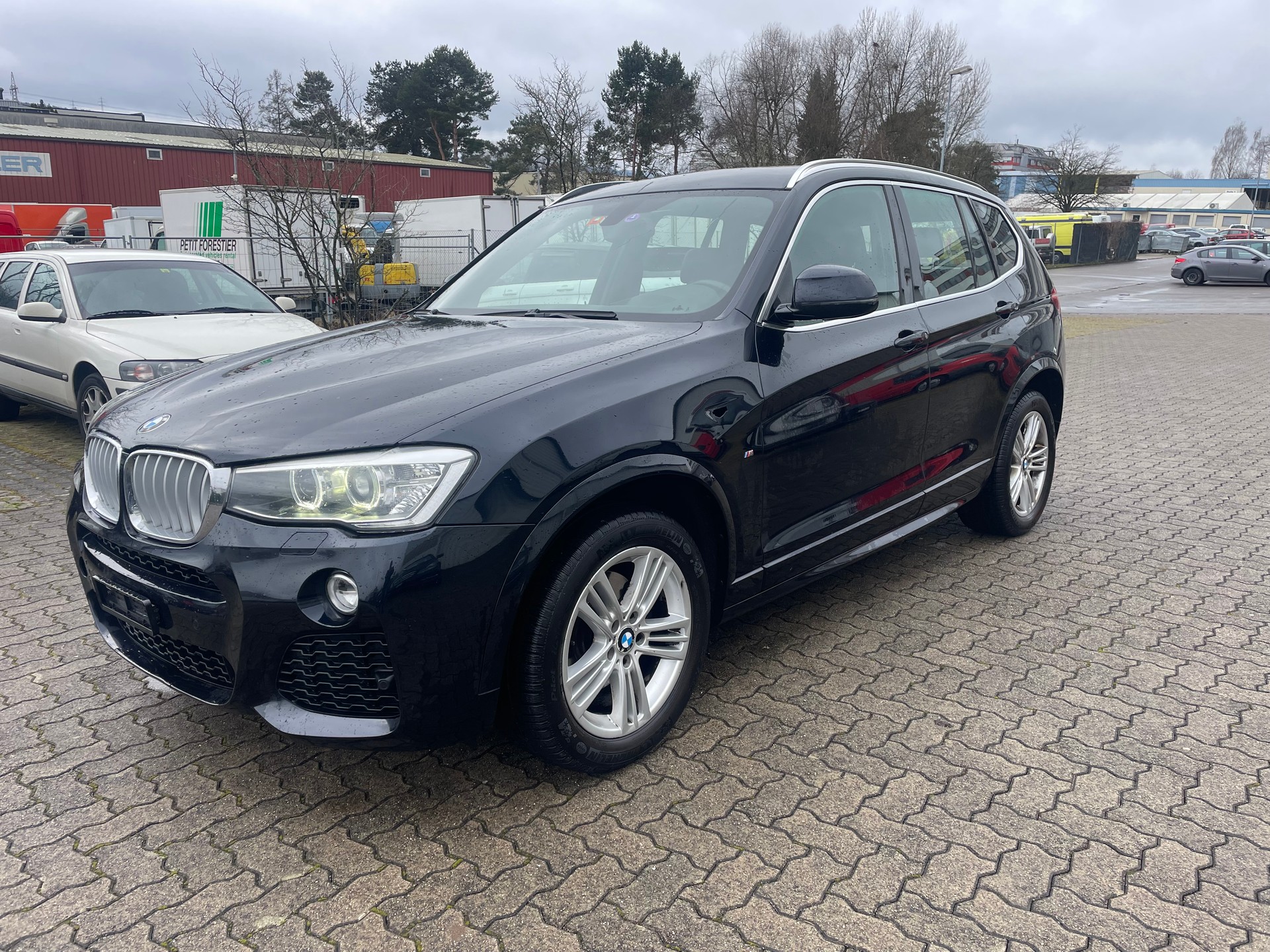 BMW X3 xDrive 28i Steptronic-image-9
