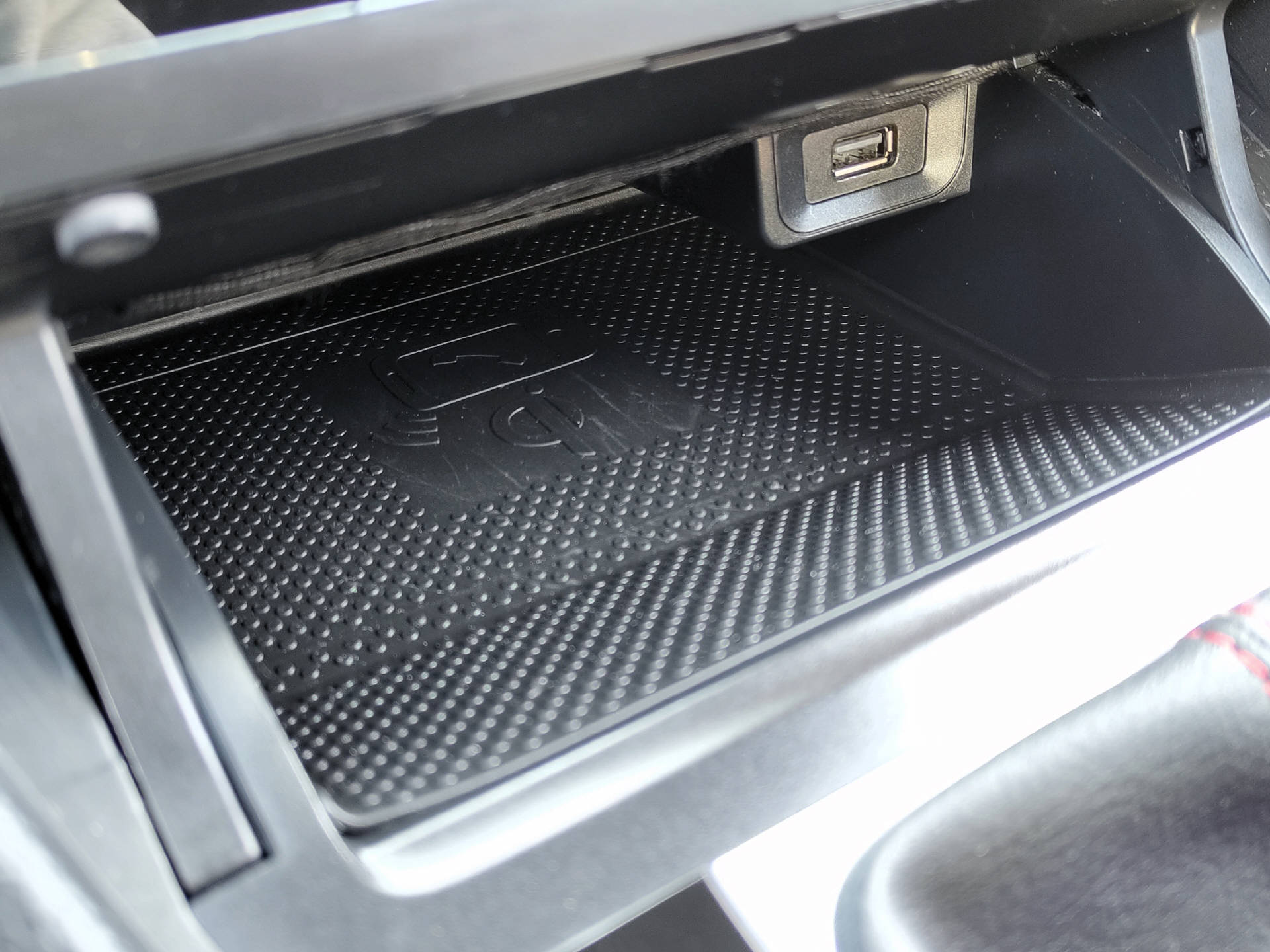 VW Golf VII 2.0 TSI GTI Performance-image-13