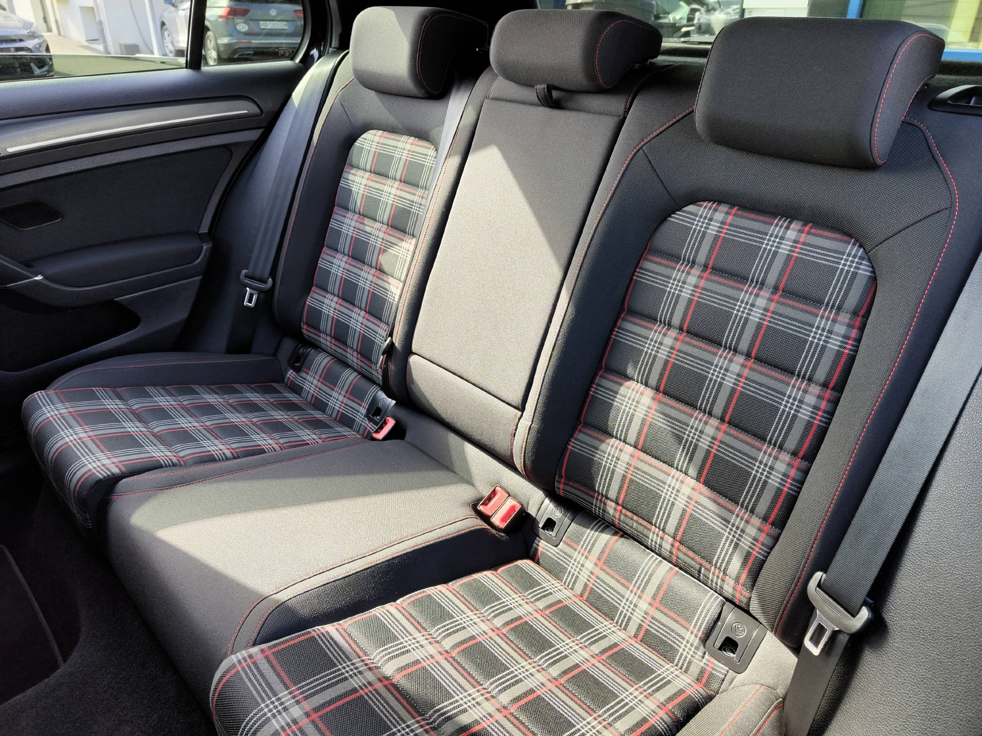 VW Golf VII 2.0 TSI GTI Performance-image-6