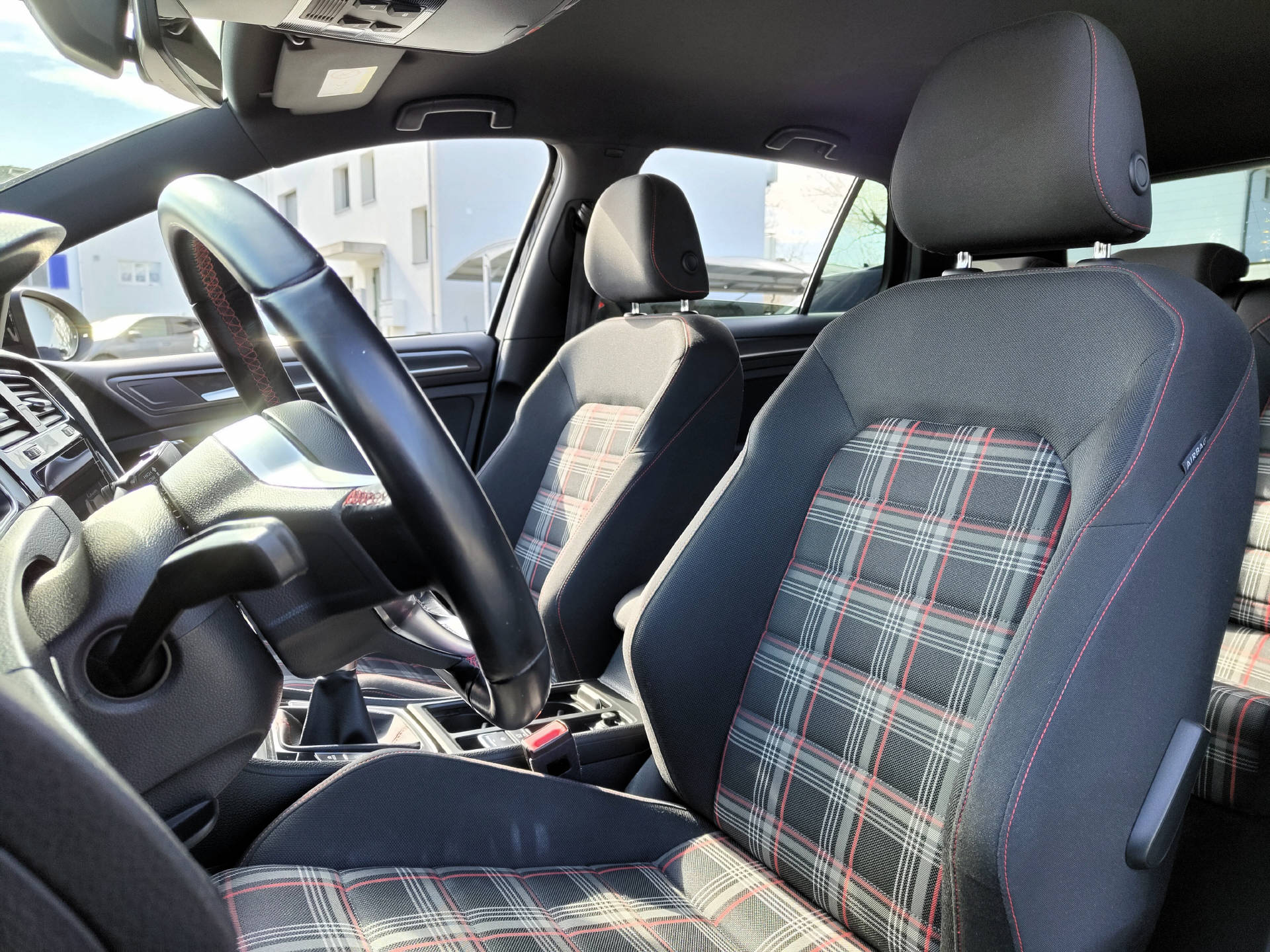 VW Golf VII 2.0 TSI GTI Performance-image-5