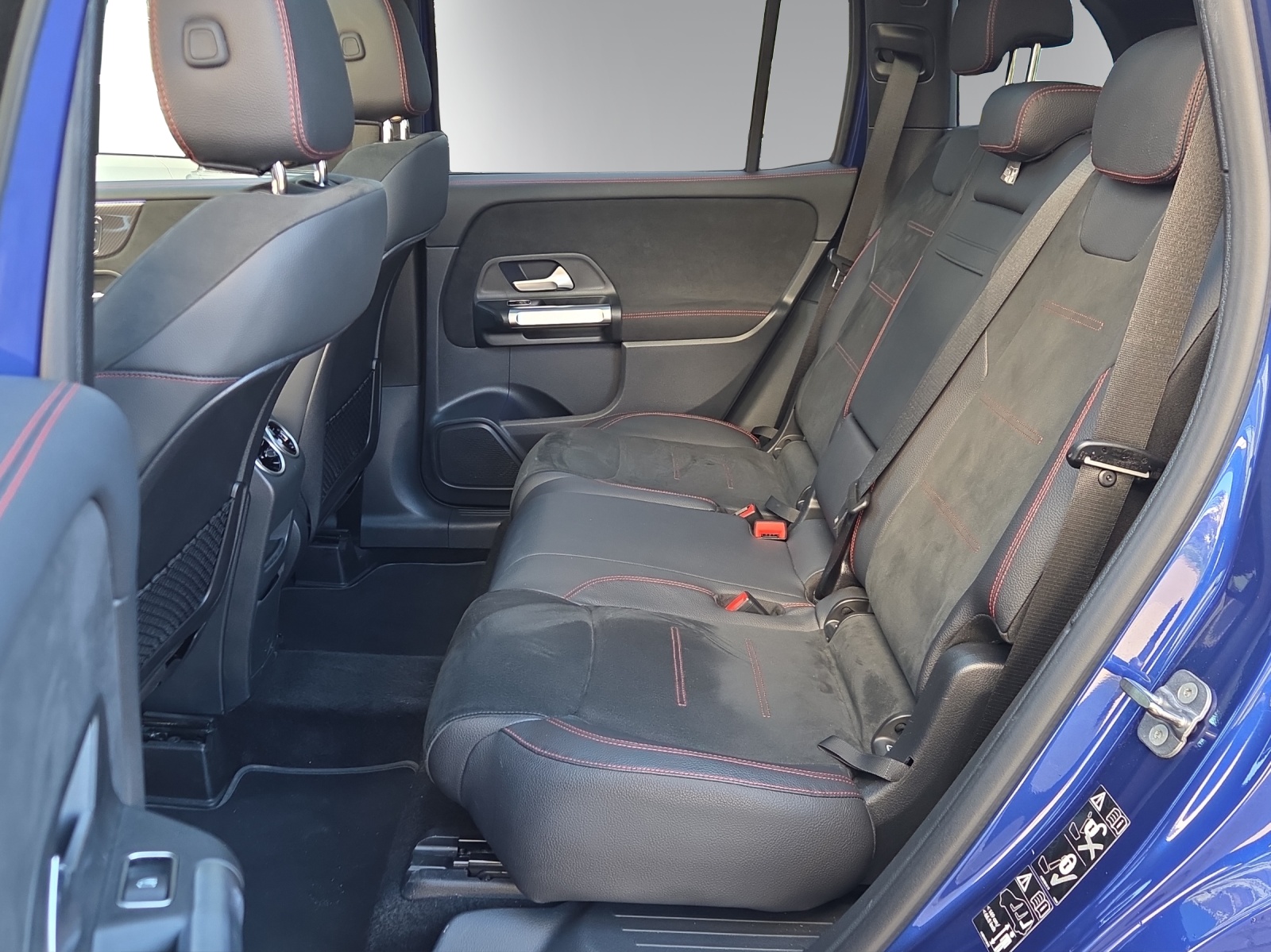 Image MERCEDES-BENZ GLB-250 GLB 250 4Matic 8G-Tronic