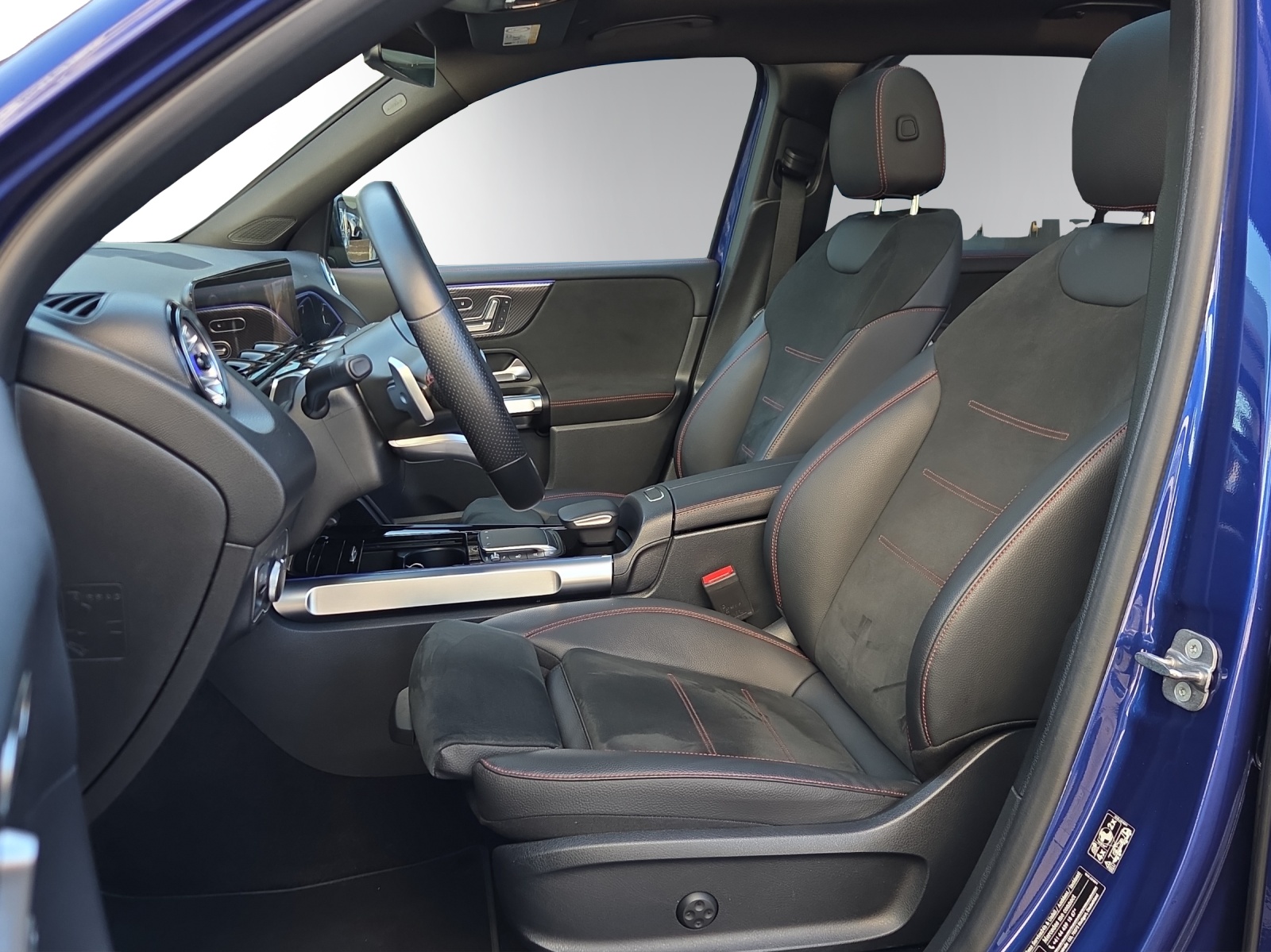 Image MERCEDES-BENZ GLB-250 GLB 250 4Matic 8G-Tronic