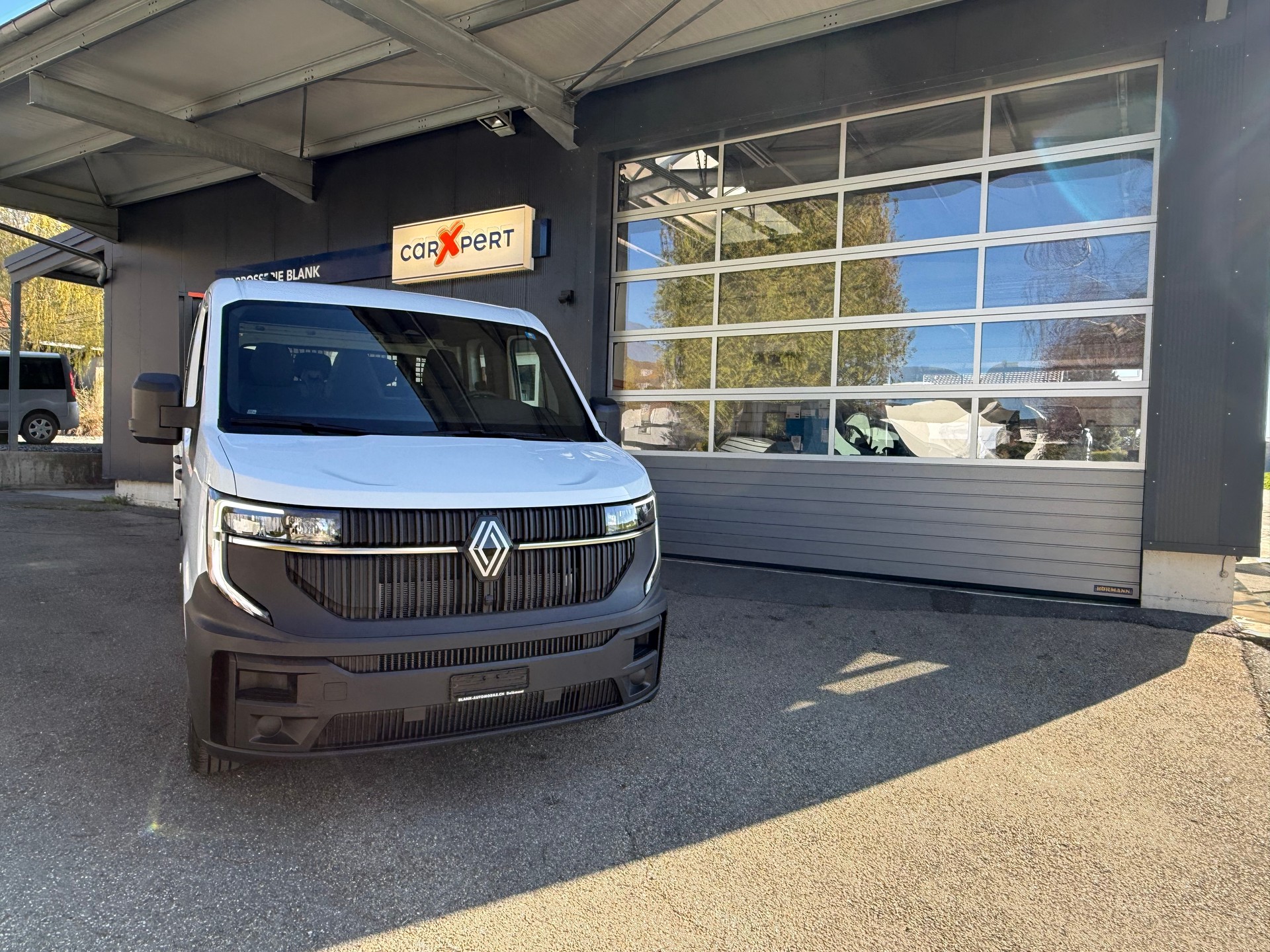 RENAULT DOUBLE CABINE 2.0 Blue dCi 150 L3 EURO6ebis-image-2