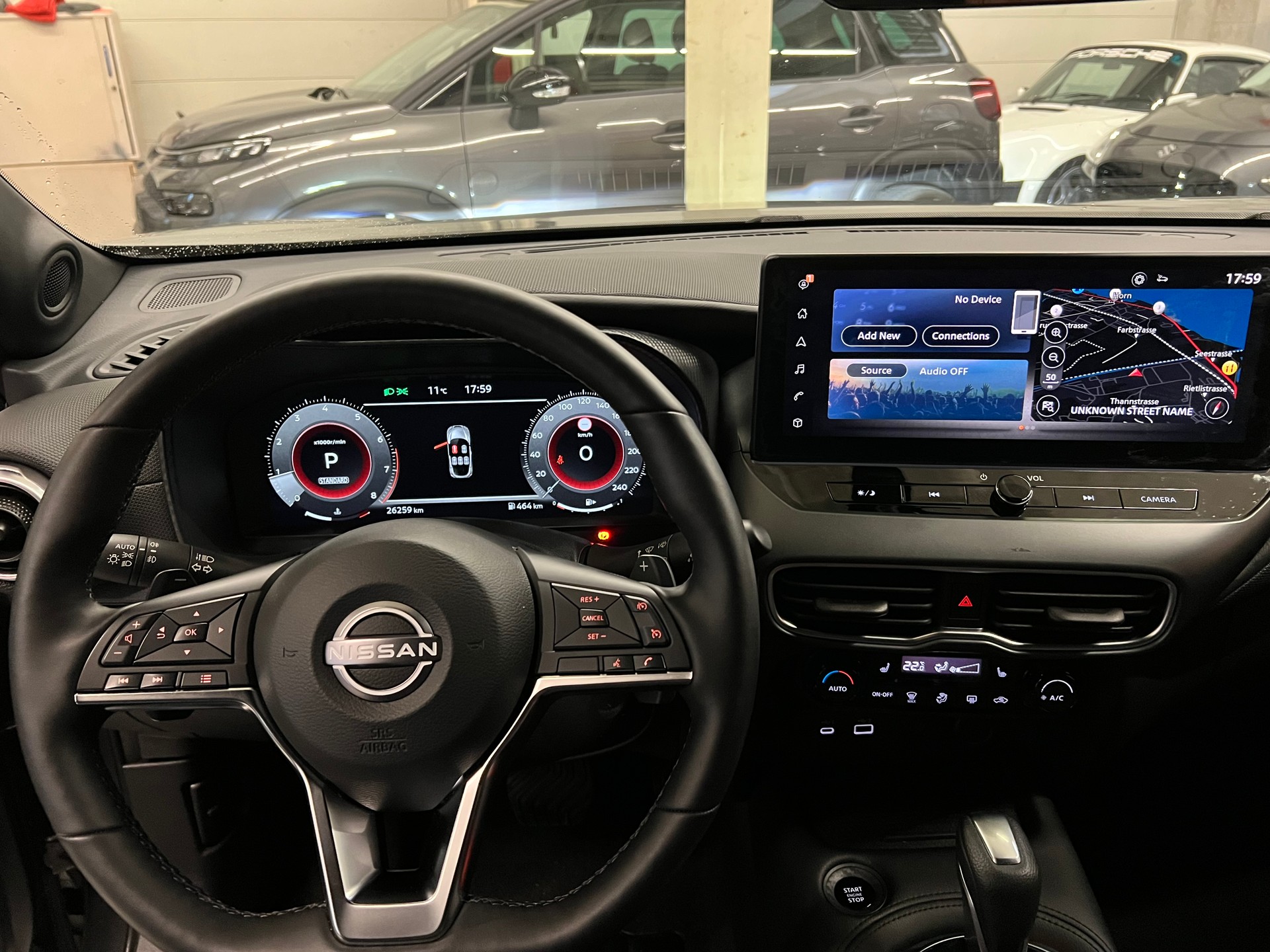 NISSAN Juke 1.0 DIG-T N-Connecta DCT-image-6