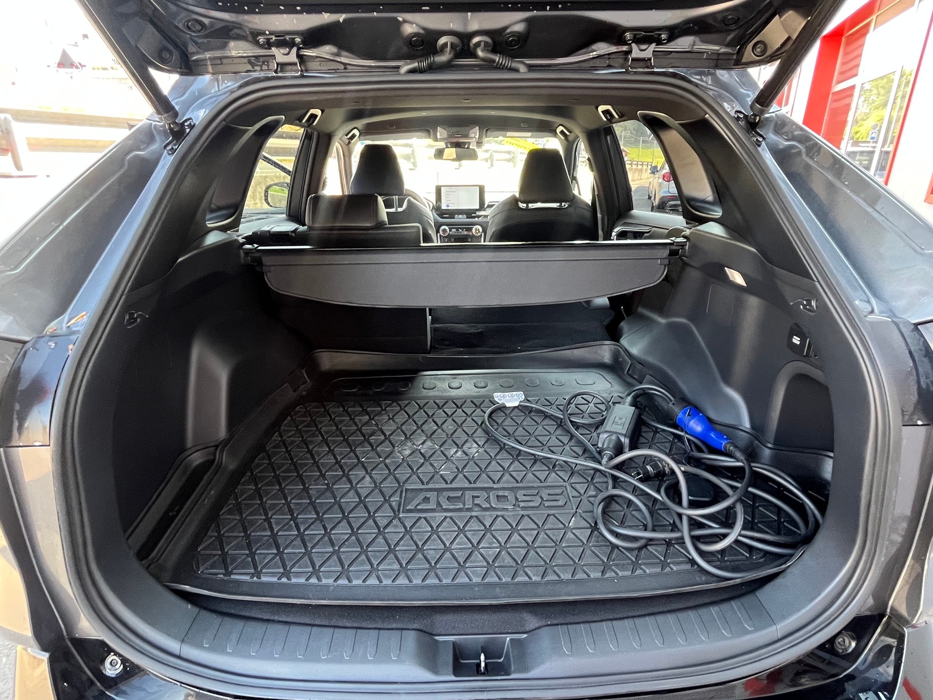 SUZUKI Across 2.5 Plug-in-Hybrid Compact Top E-CVT-image-8