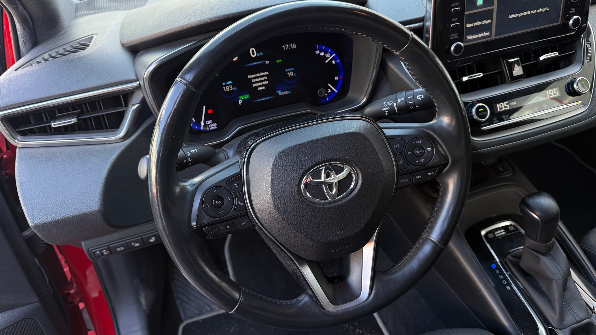 TOYOTA Corolla Touring Sports 1.8 HSD Trend e-CVT-image-8