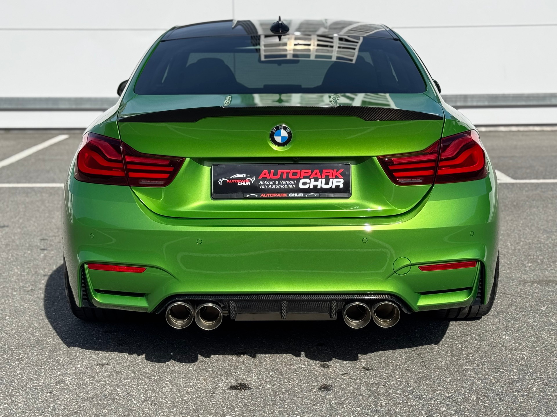 BMW M4 Coupé Limited Edition DKG-image-3