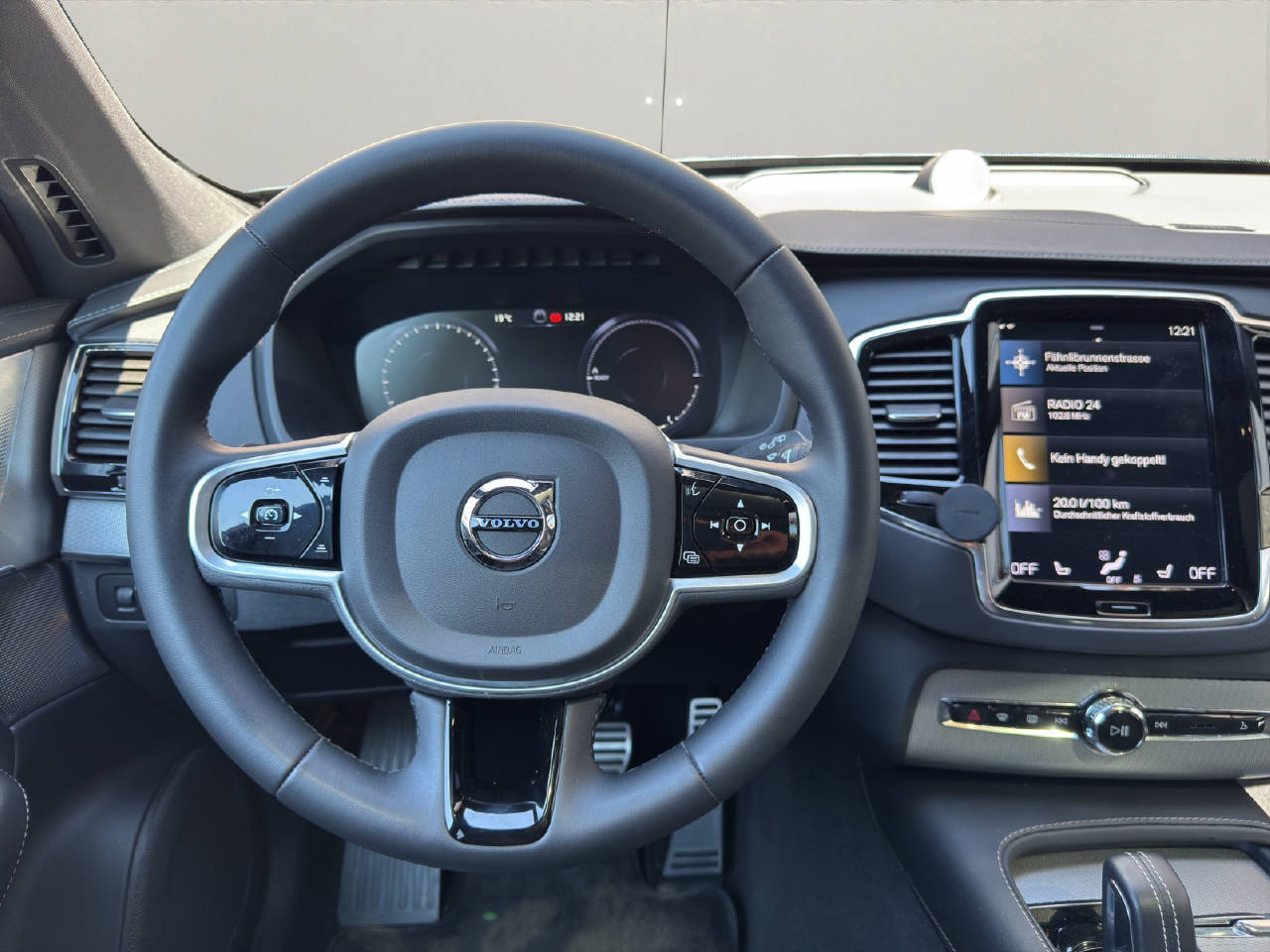 VOLVO XC90 2.0 T8 TE R-Design 7P. eAWD-image-8