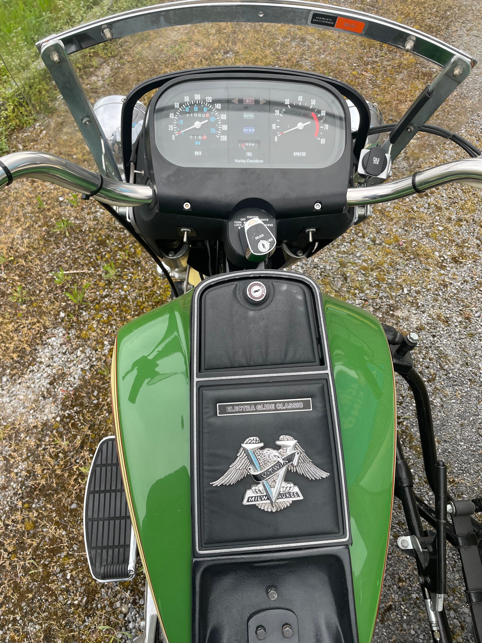 HARLEY-DAVIDSON FLHTC Electra Glide Classic-image-8