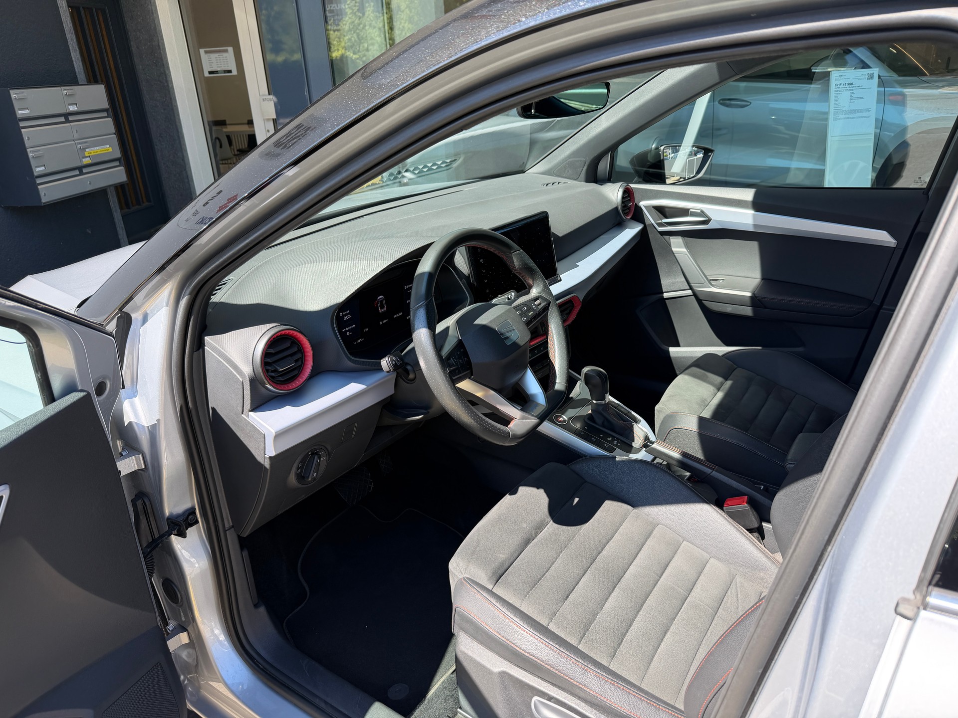 SEAT Arona 1.0 TSI Eco Hola FR DSG-image-9