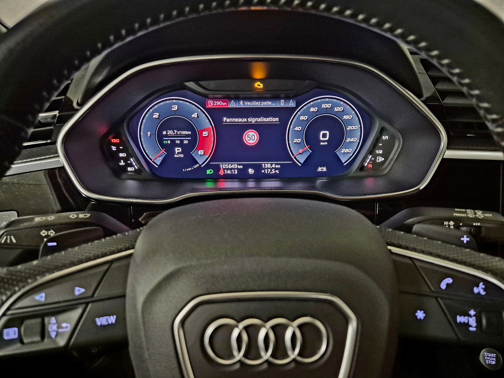 AUDI Q3 40 TDI Attraction quattro S-tronic-image-14