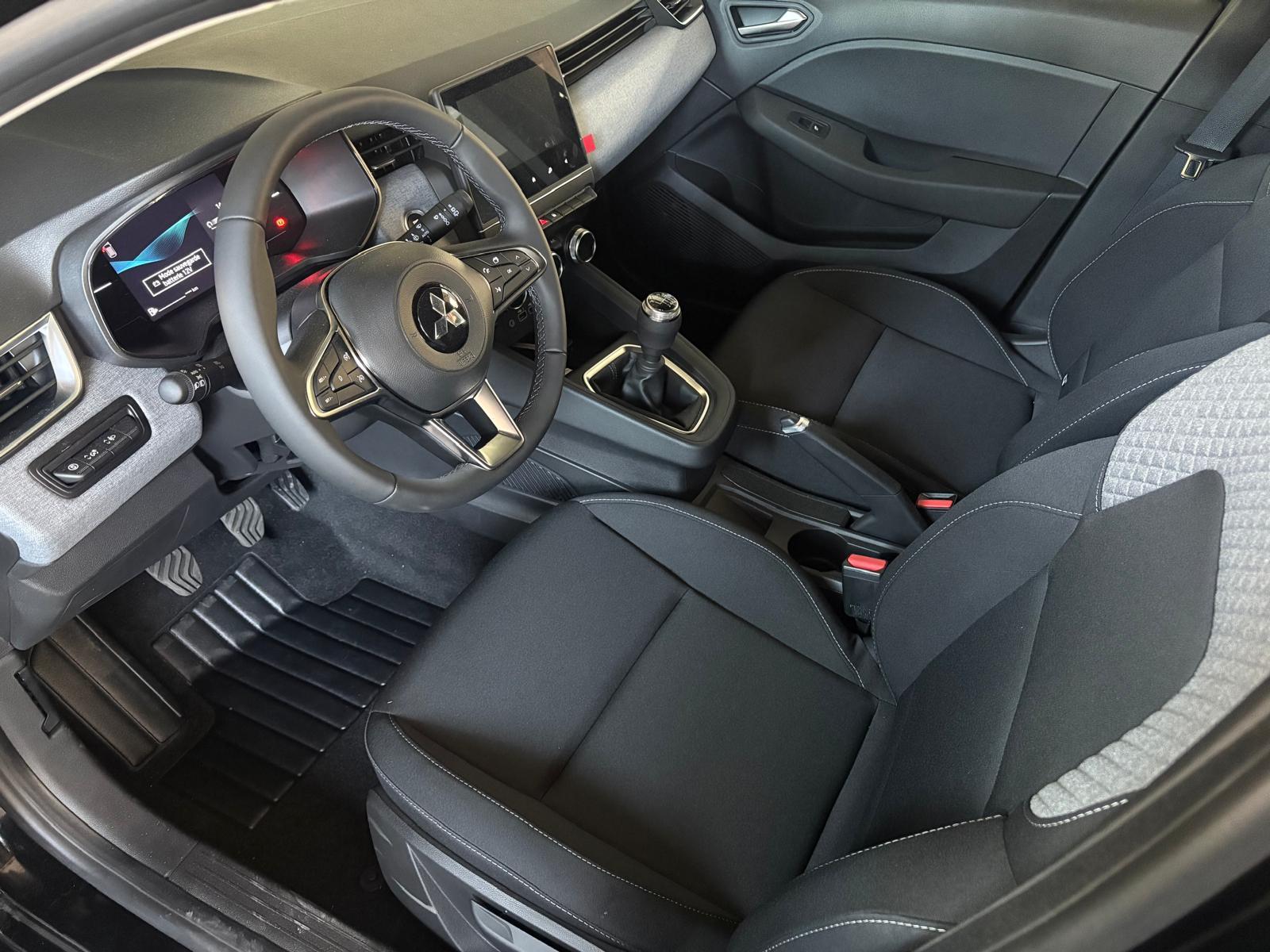 MITSUBISHI Colt 1.0 Invite+-image-4