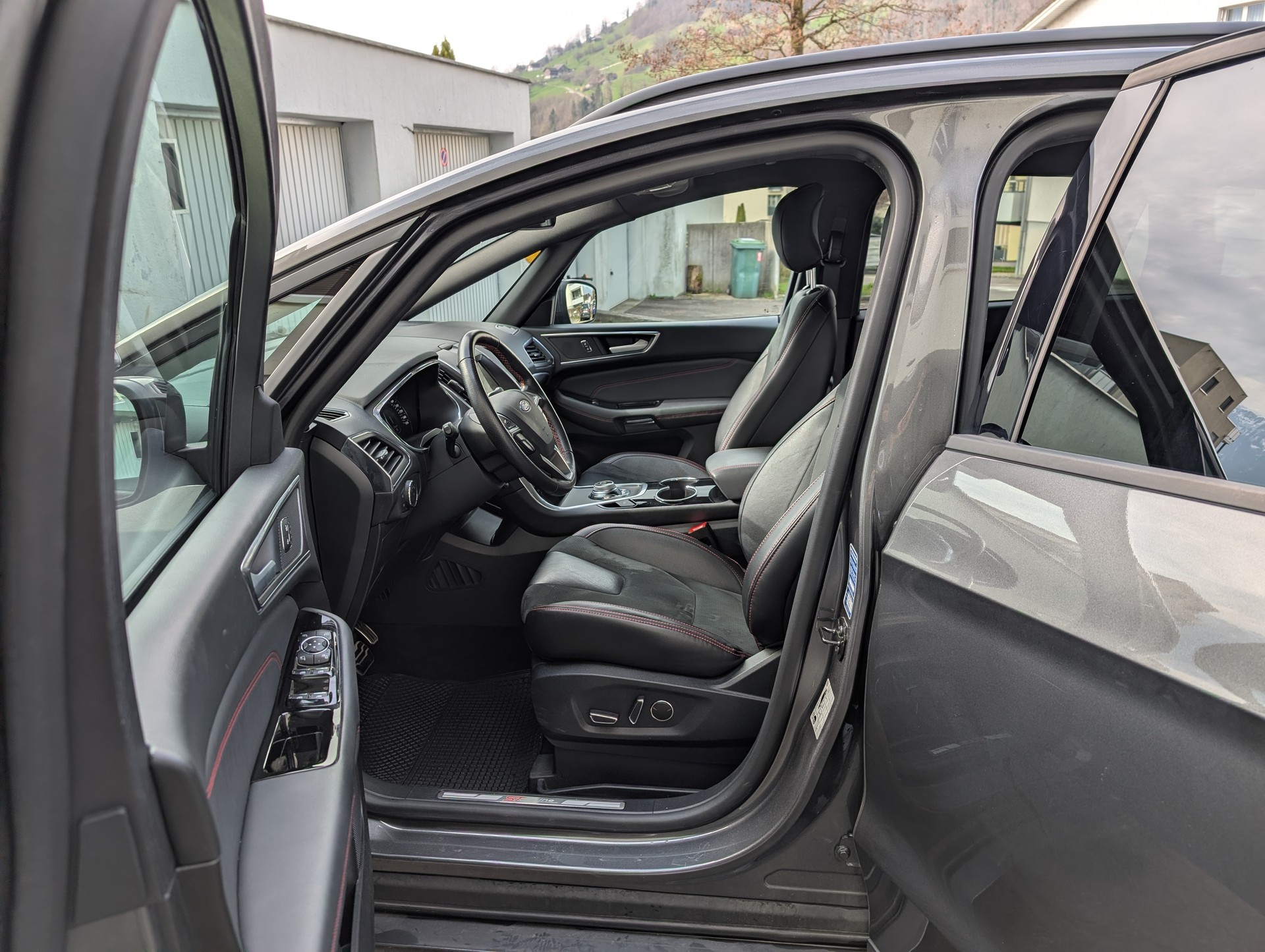 FORD 2.5 Hybrid ST-Line 7P-image-5