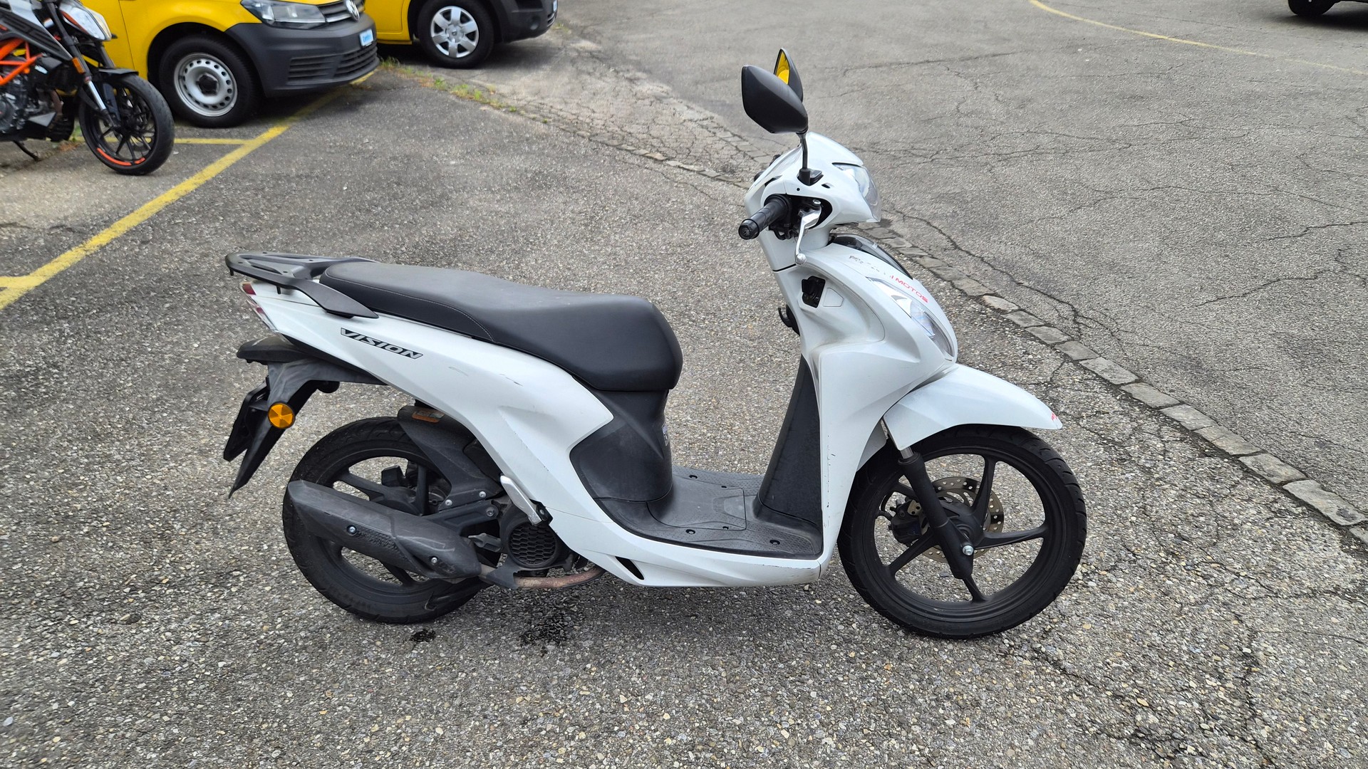 HONDA NSC Vision 110-image-1