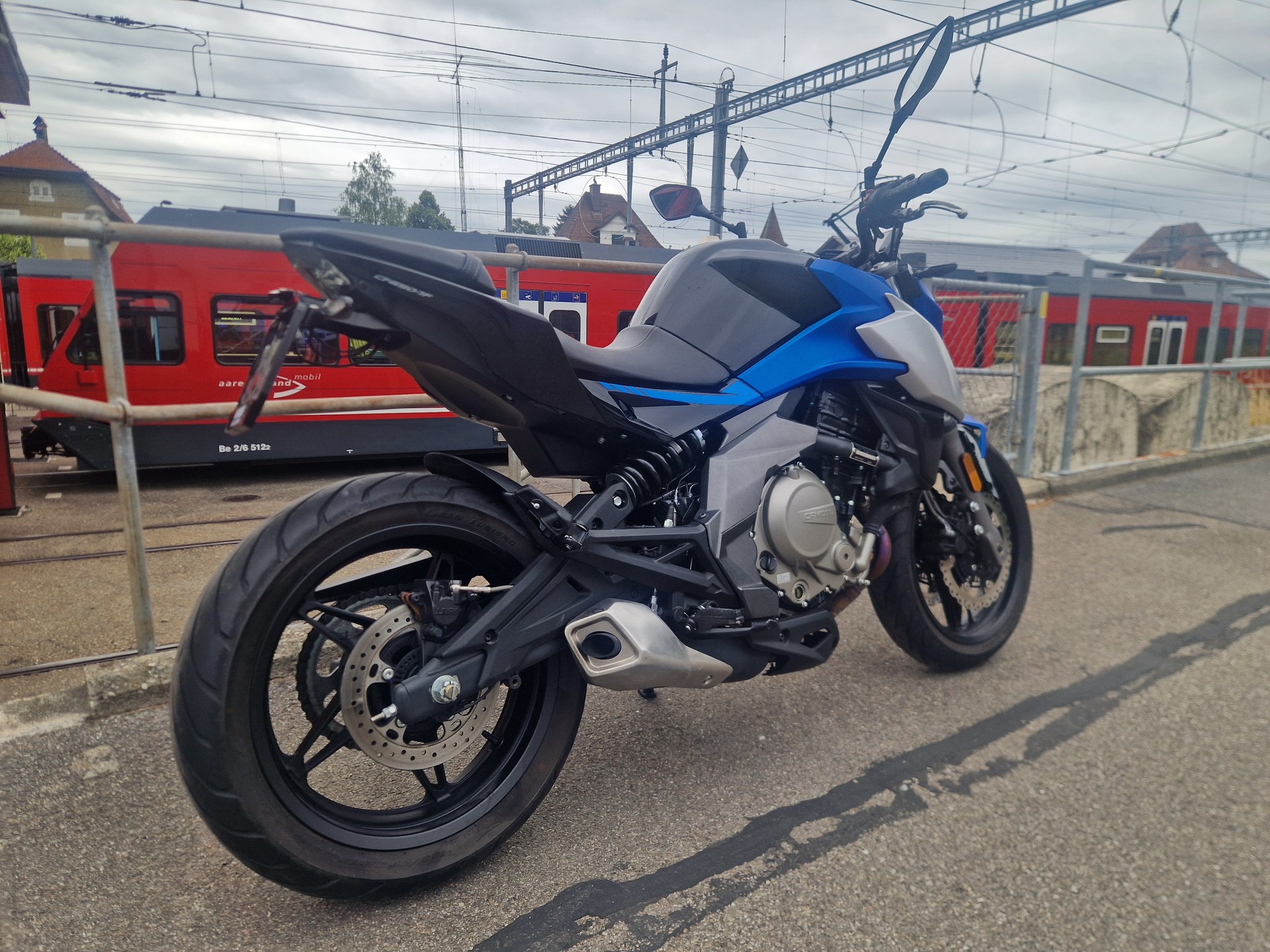 CF MOTO 650 NK (35kW)-showroom-element-2