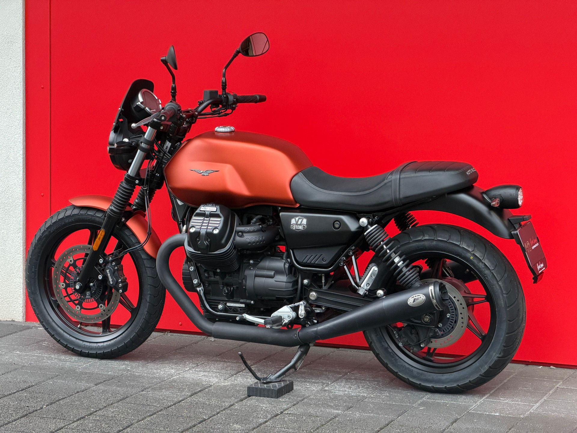 MOTO GUZZI V7 IV 850 Stone-image-4