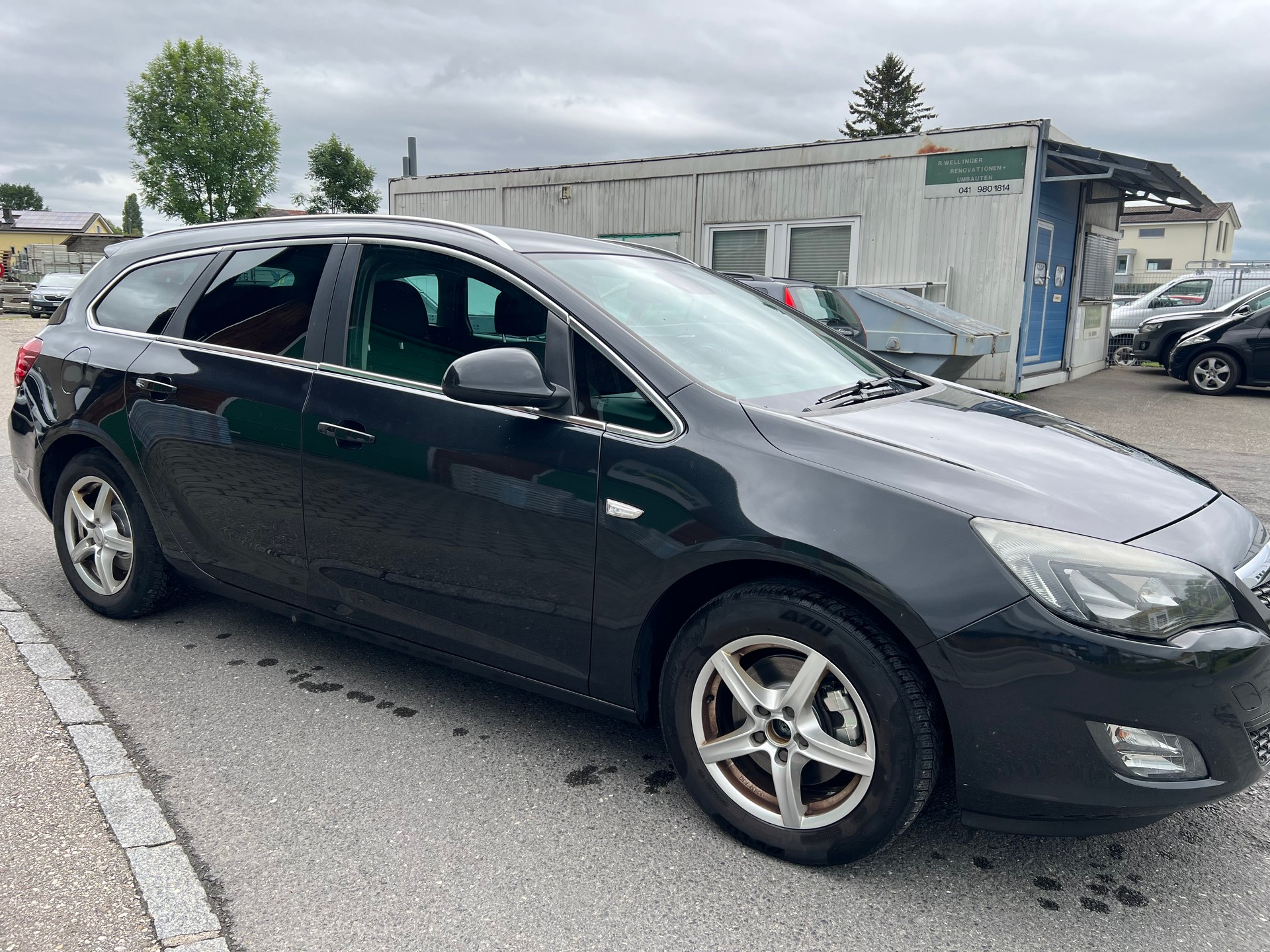 OPEL Astra ST 1.6i 16V Turbo Anniversary Ed.-image-1
