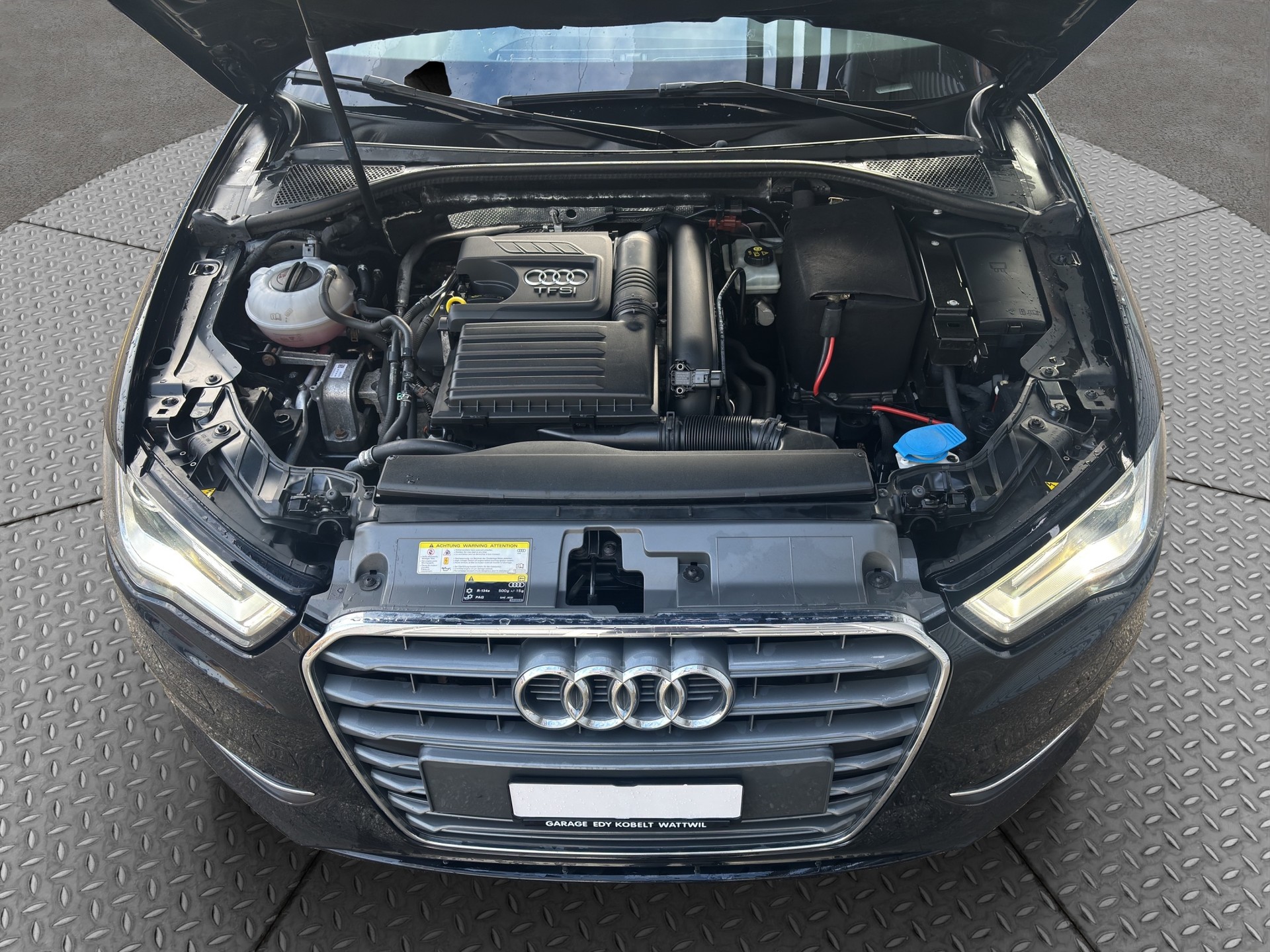 AUDI A3 Sportback 1.4 TFSI Ambition-image-21