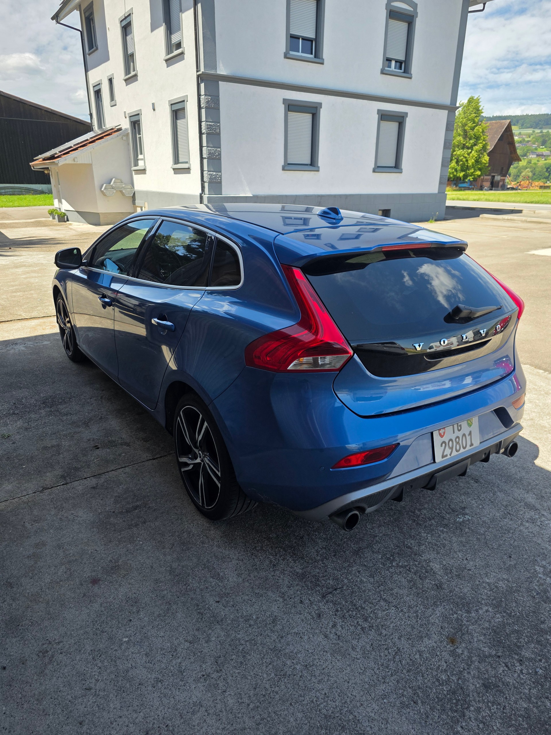 VOLVO 2.0 T2 Dynamic S/S-image-5