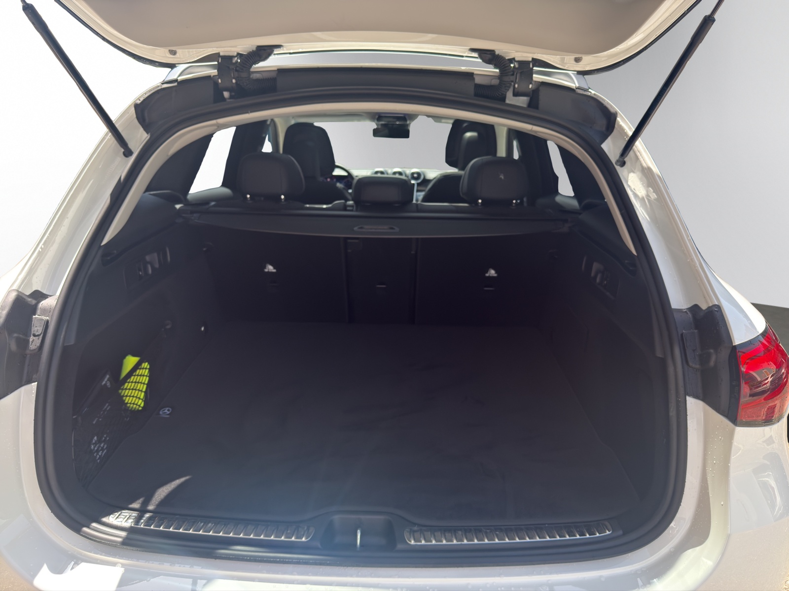 MERCEDES-BENZ GLC 200 4Matic 9G-Tronic-image-5