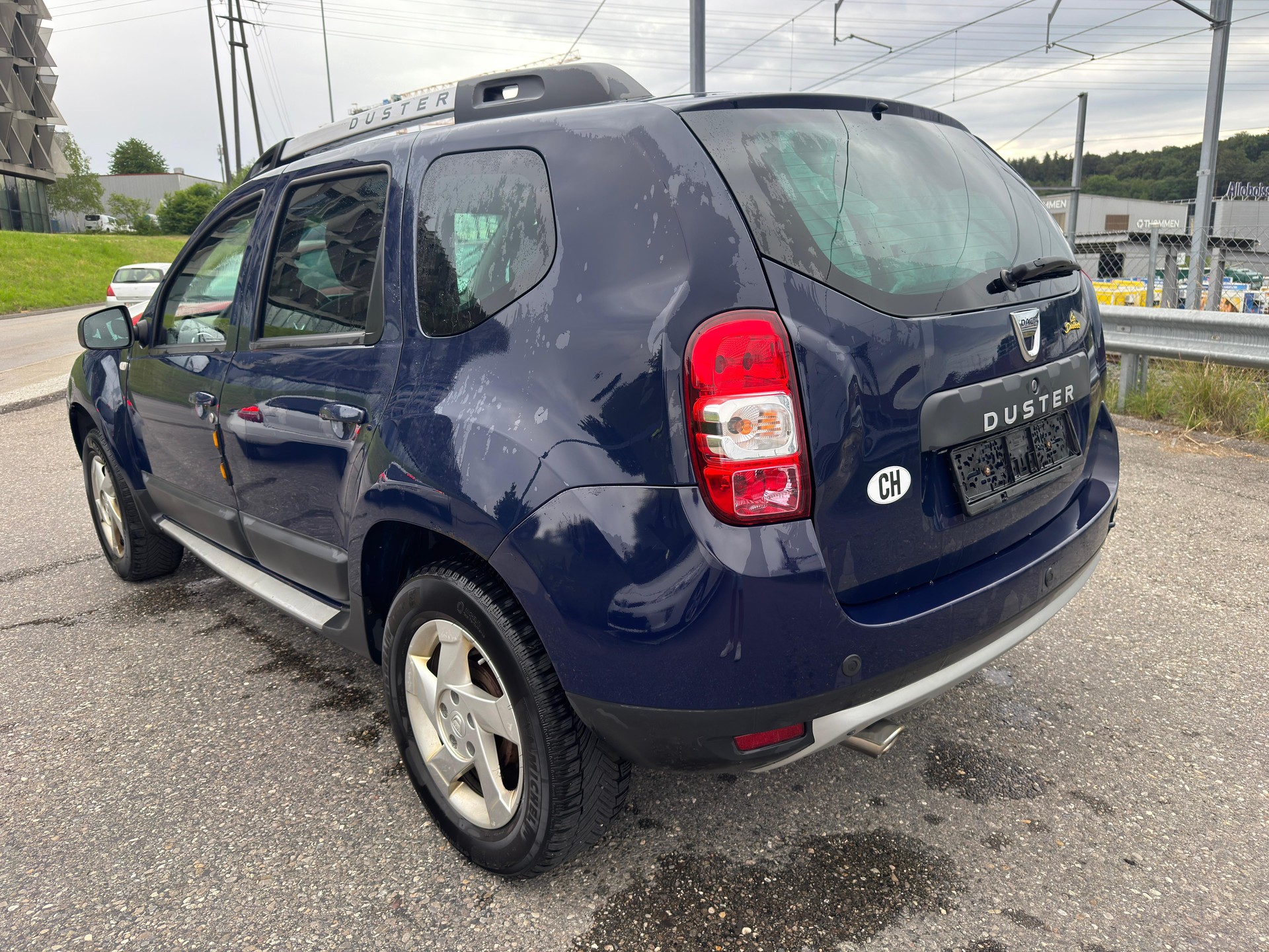 DACIA Duster 1.5 dCi Lauréate 4x4-image-3